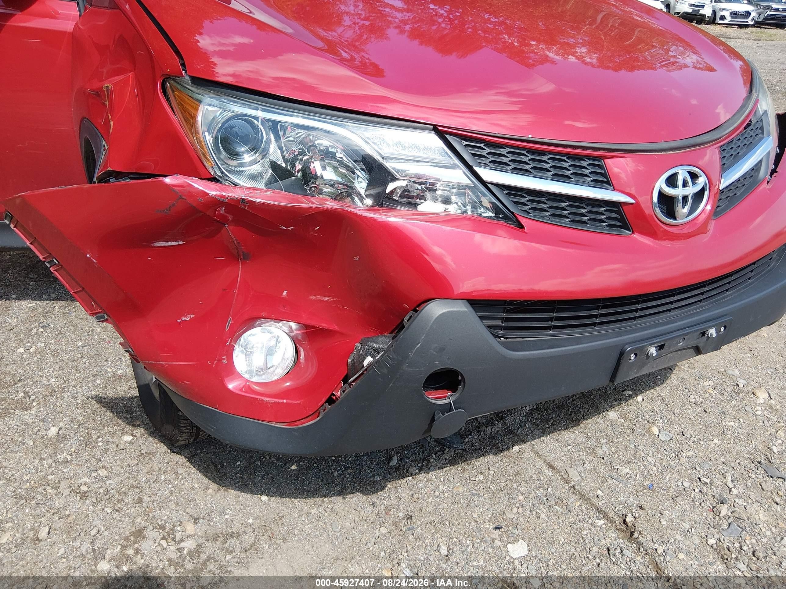 2015 Toyota Rav4 Xle Red vin: JTMRFREV0FD168902
