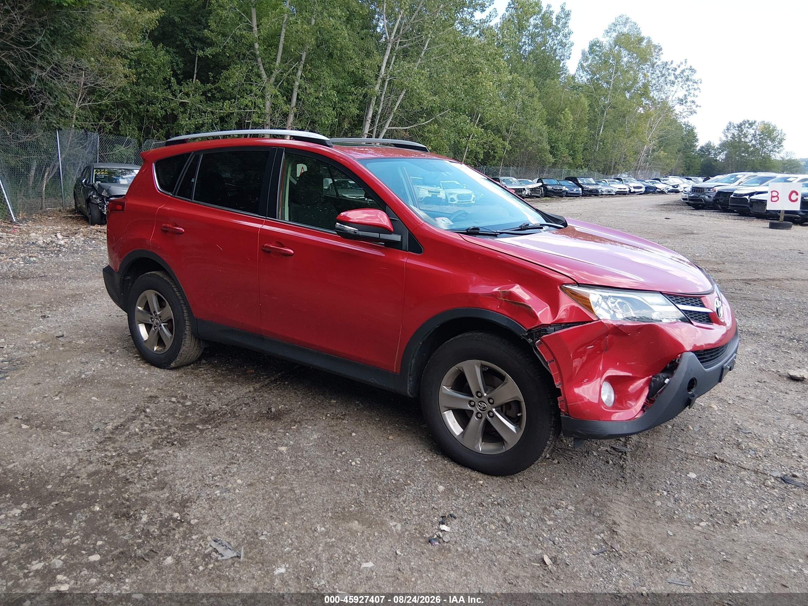 2015 Toyota Rav4 Xle Red vin: JTMRFREV0FD168902