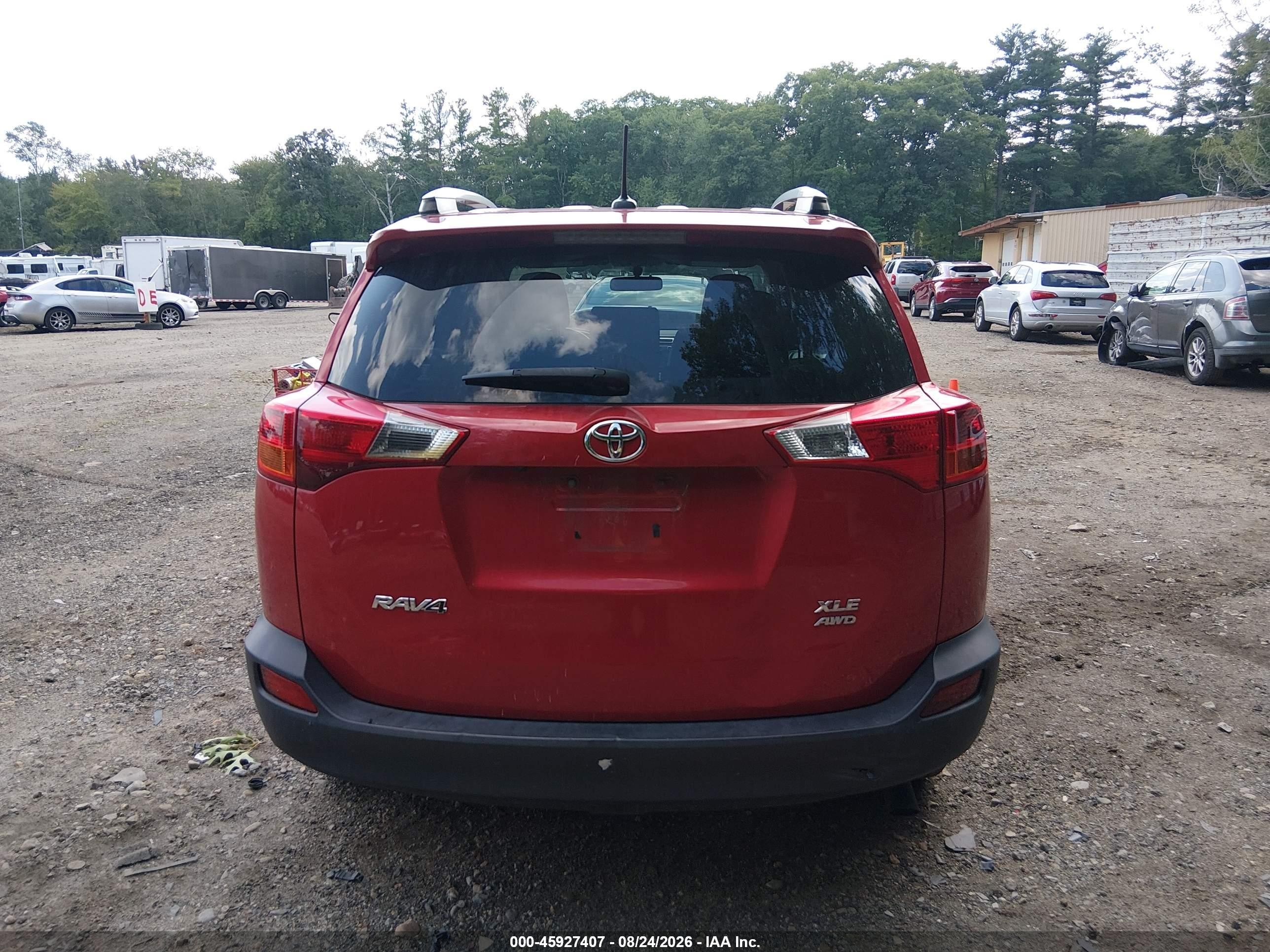 2015 Toyota Rav4 Xle Red vin: JTMRFREV0FD168902