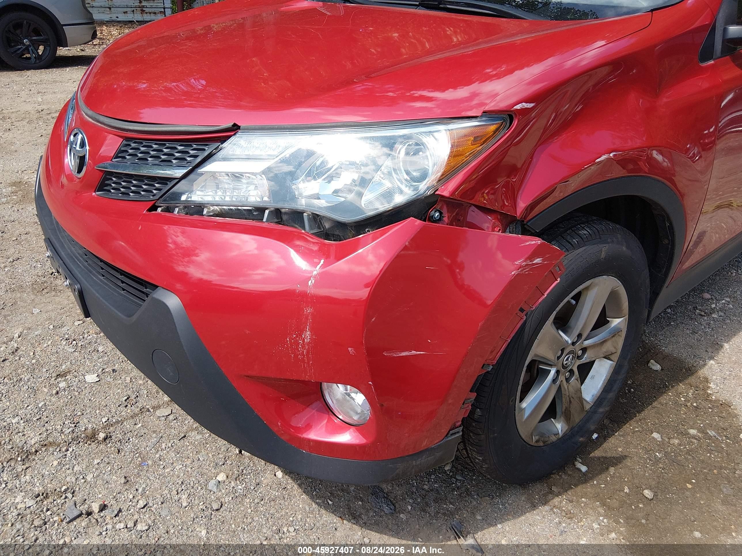 2015 Toyota Rav4 Xle Red vin: JTMRFREV0FD168902