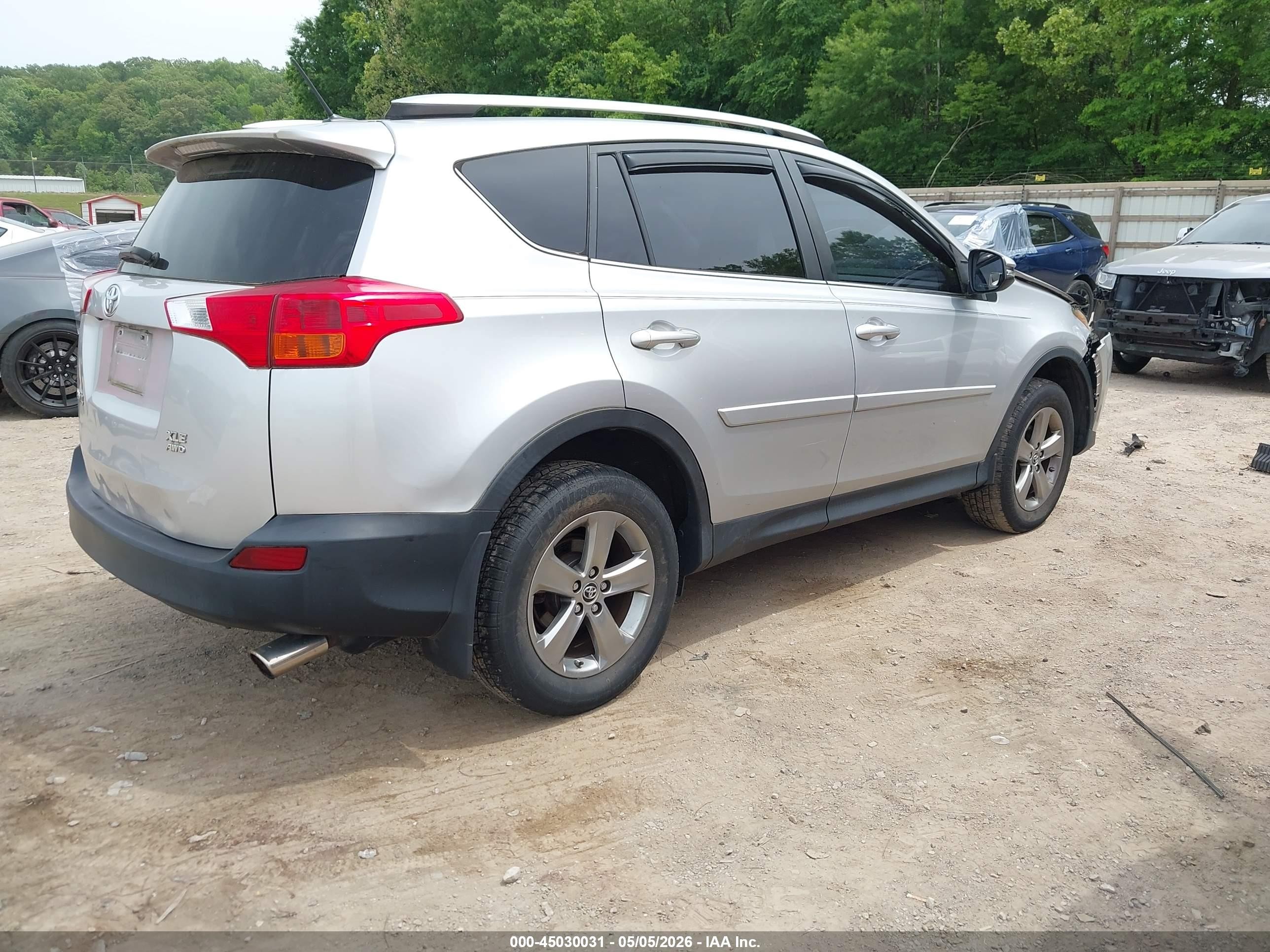 2015 Toyota Rav4 Xle Gray vin: JTMRFREV0FJ015793