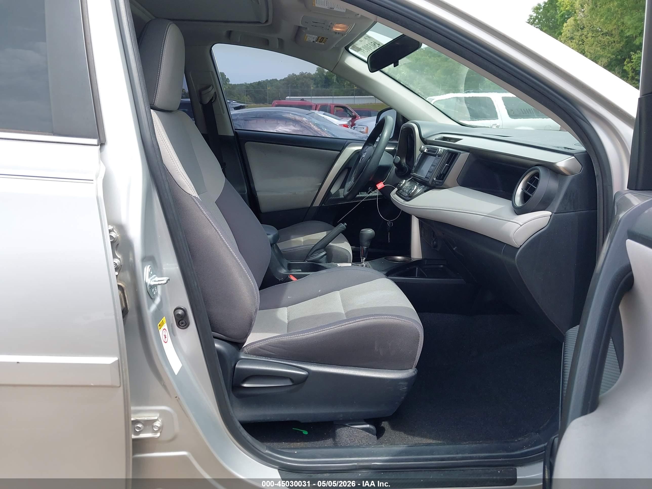 2015 Toyota Rav4 Xle Gray vin: JTMRFREV0FJ015793
