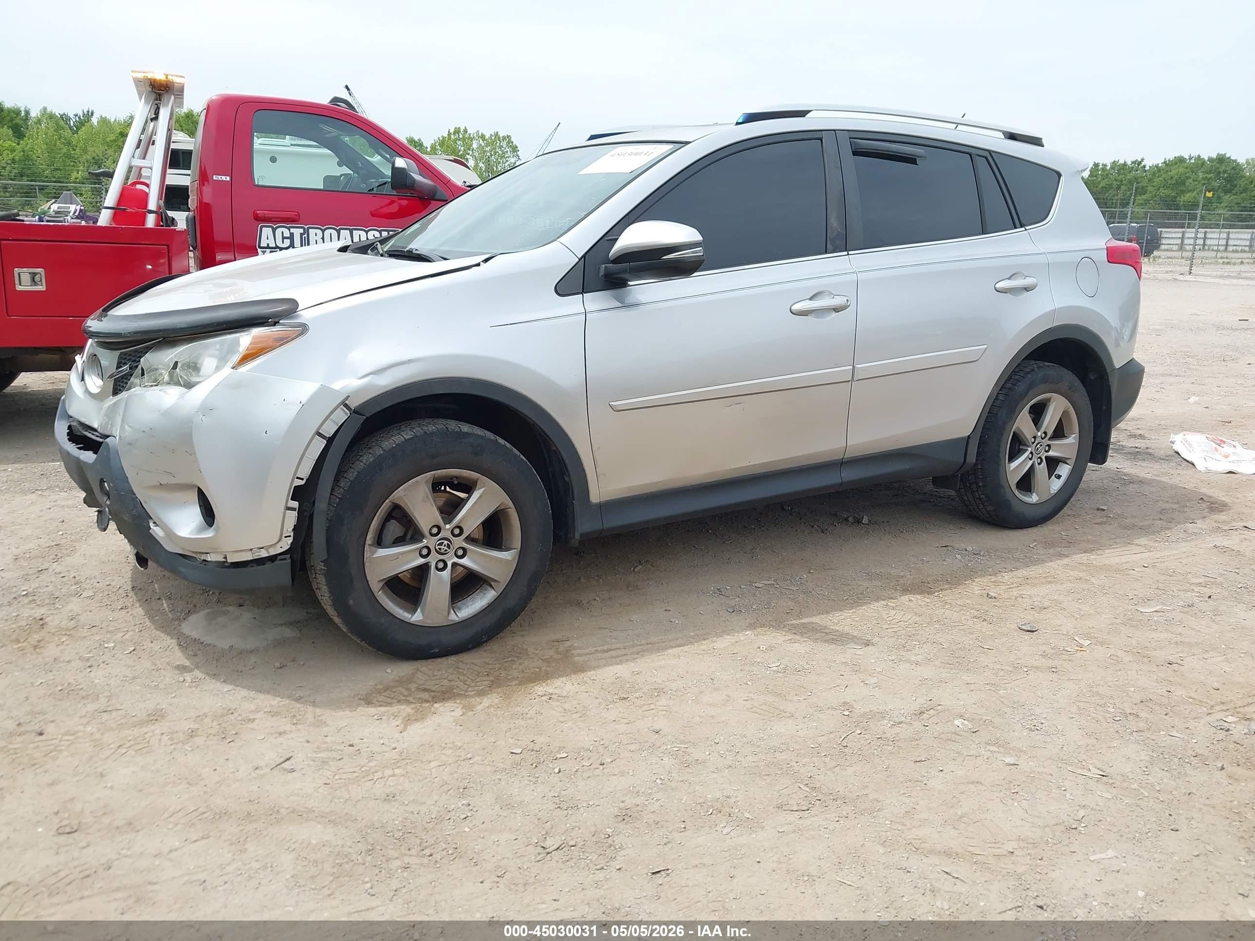2015 Toyota Rav4 Xle Gray vin: JTMRFREV0FJ015793