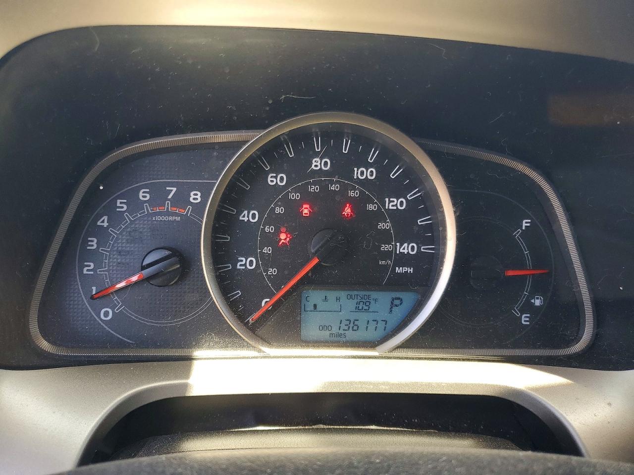 2015 Toyota Rav4 Xle White vin: JTMRFREV0FJ030777