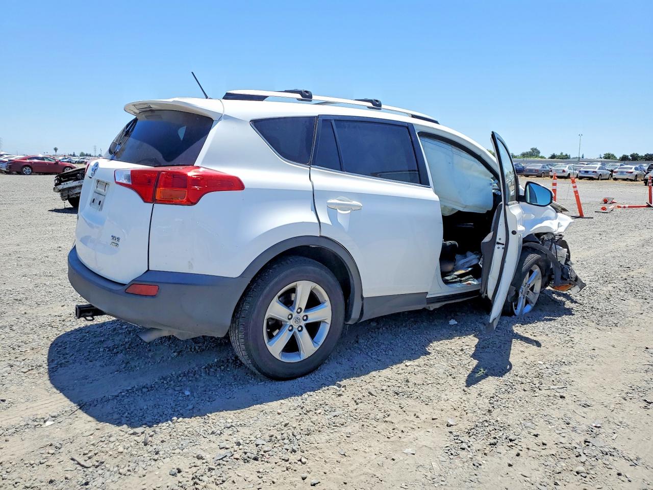 2013 Toyota Rav4 Xle Белый vin: JTMRFREV1D5028364