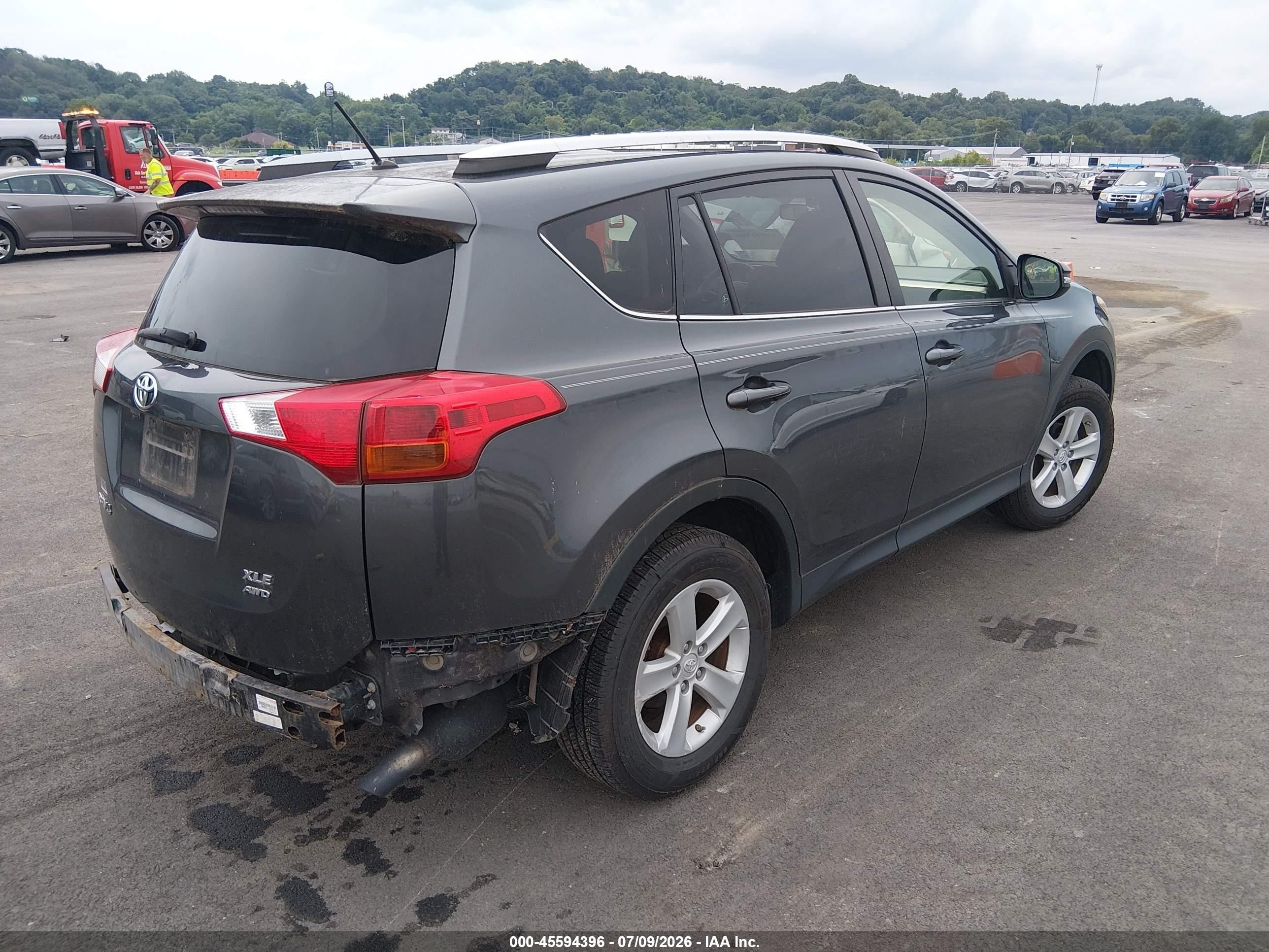 2013 Toyota Rav4 Xle vin: JTMRFREV1DD016544