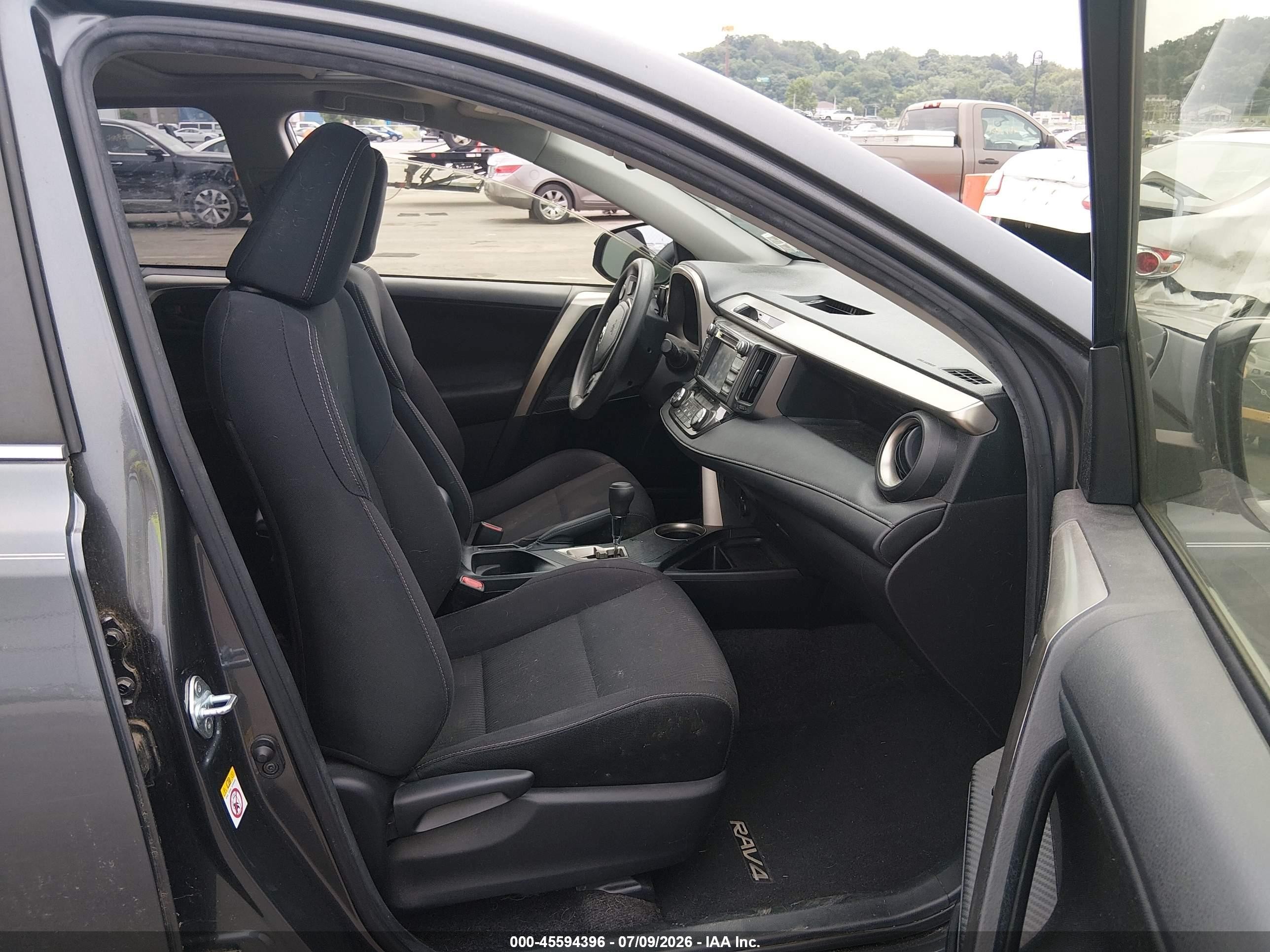2013 Toyota Rav4 Xle vin: JTMRFREV1DD016544