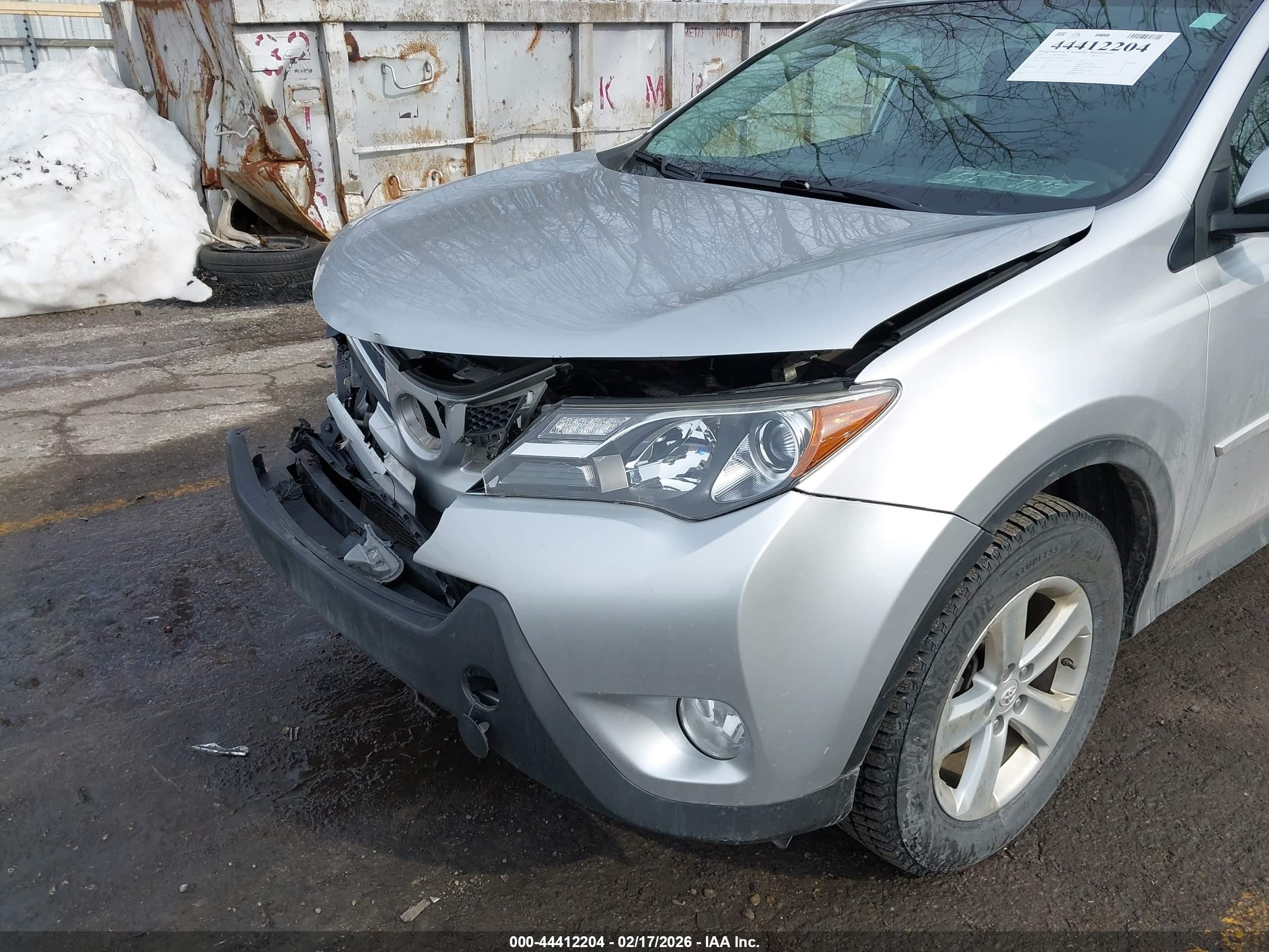 2014 Toyota Rav4 Xle Silver vin: JTMRFREV1ED047827