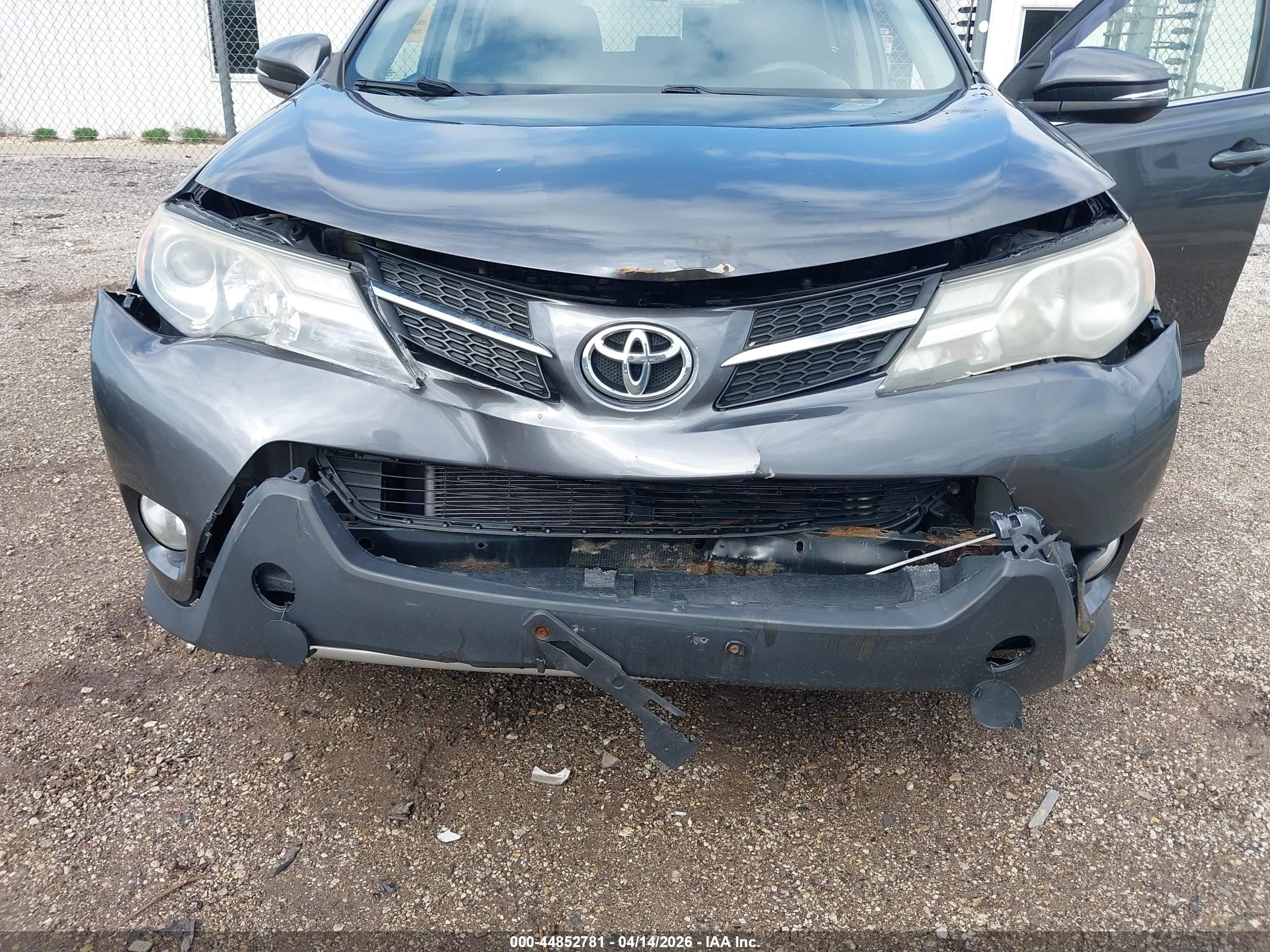 2014 Toyota Rav4 Xle Серый vin: JTMRFREV1ED065759