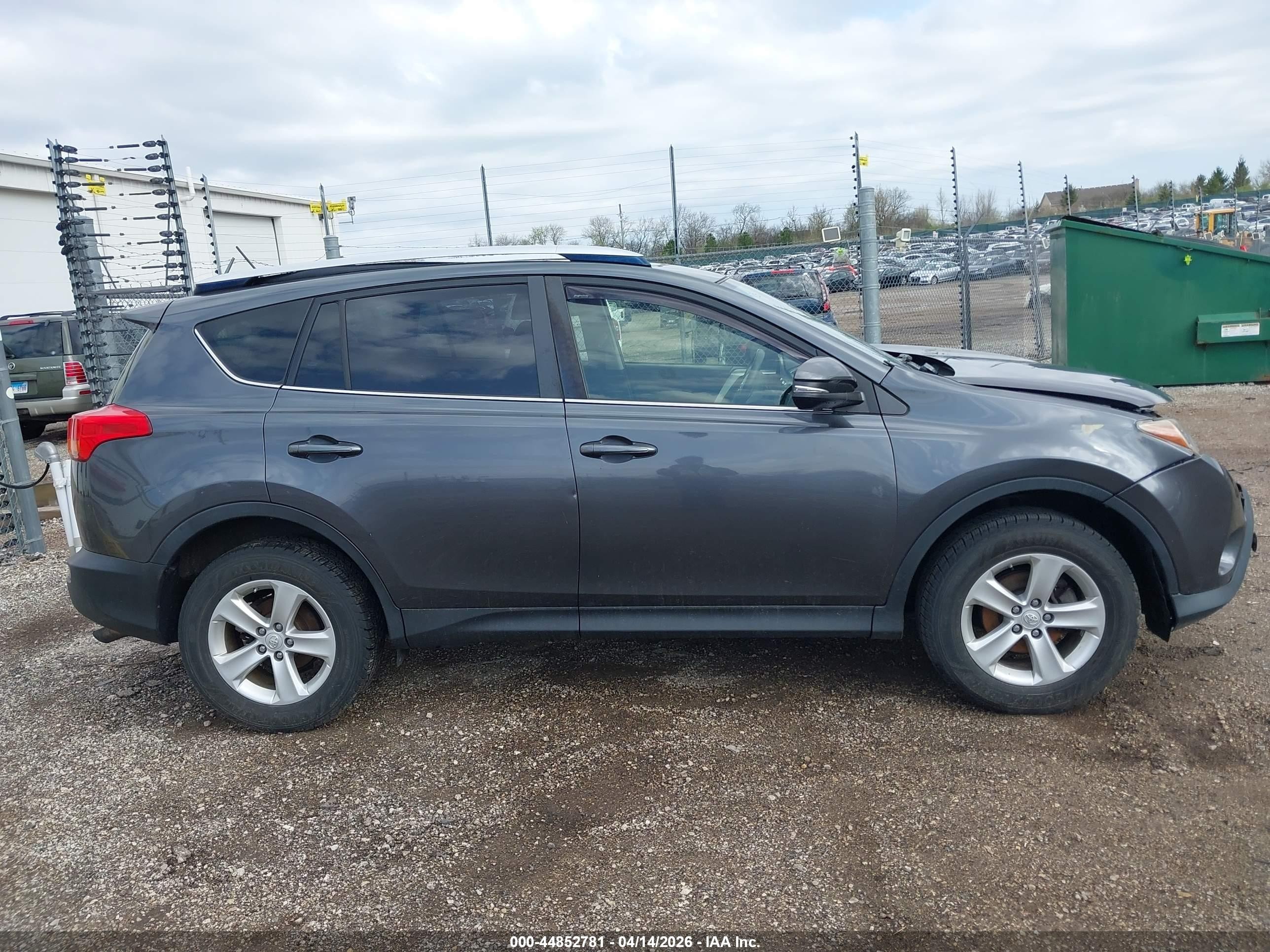 2014 Toyota Rav4 Xle Серый vin: JTMRFREV1ED065759