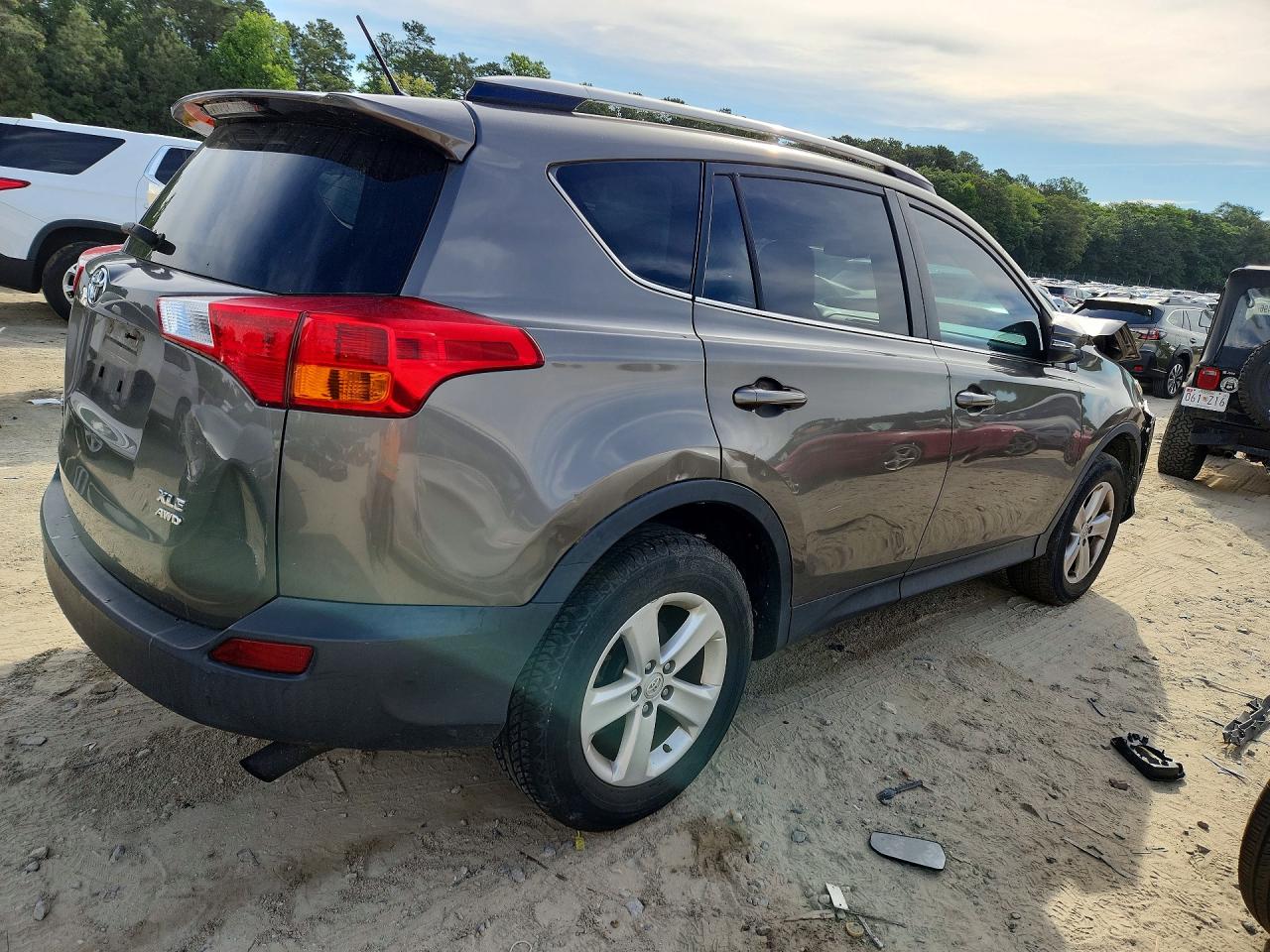 2014 Toyota Rav4 Xle Серый vin: JTMRFREV1ED088930