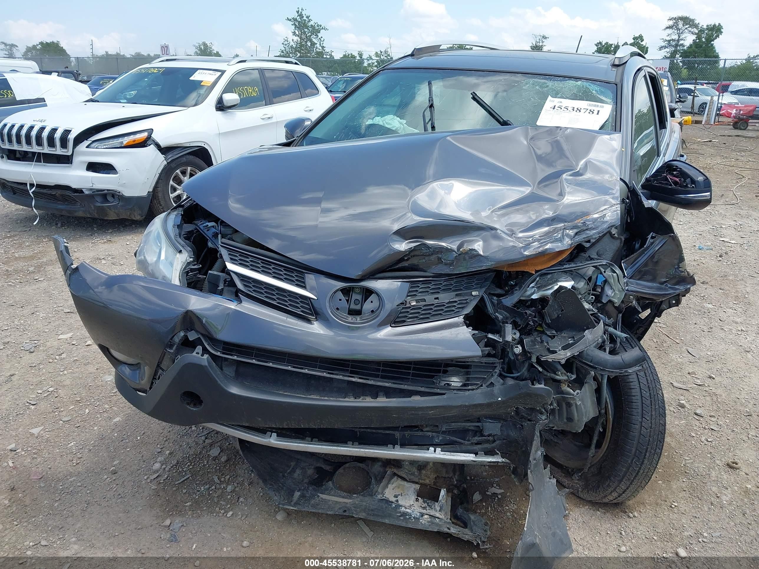 2014 Toyota Rav4 Xle Gray vin: JTMRFREV1EJ008902