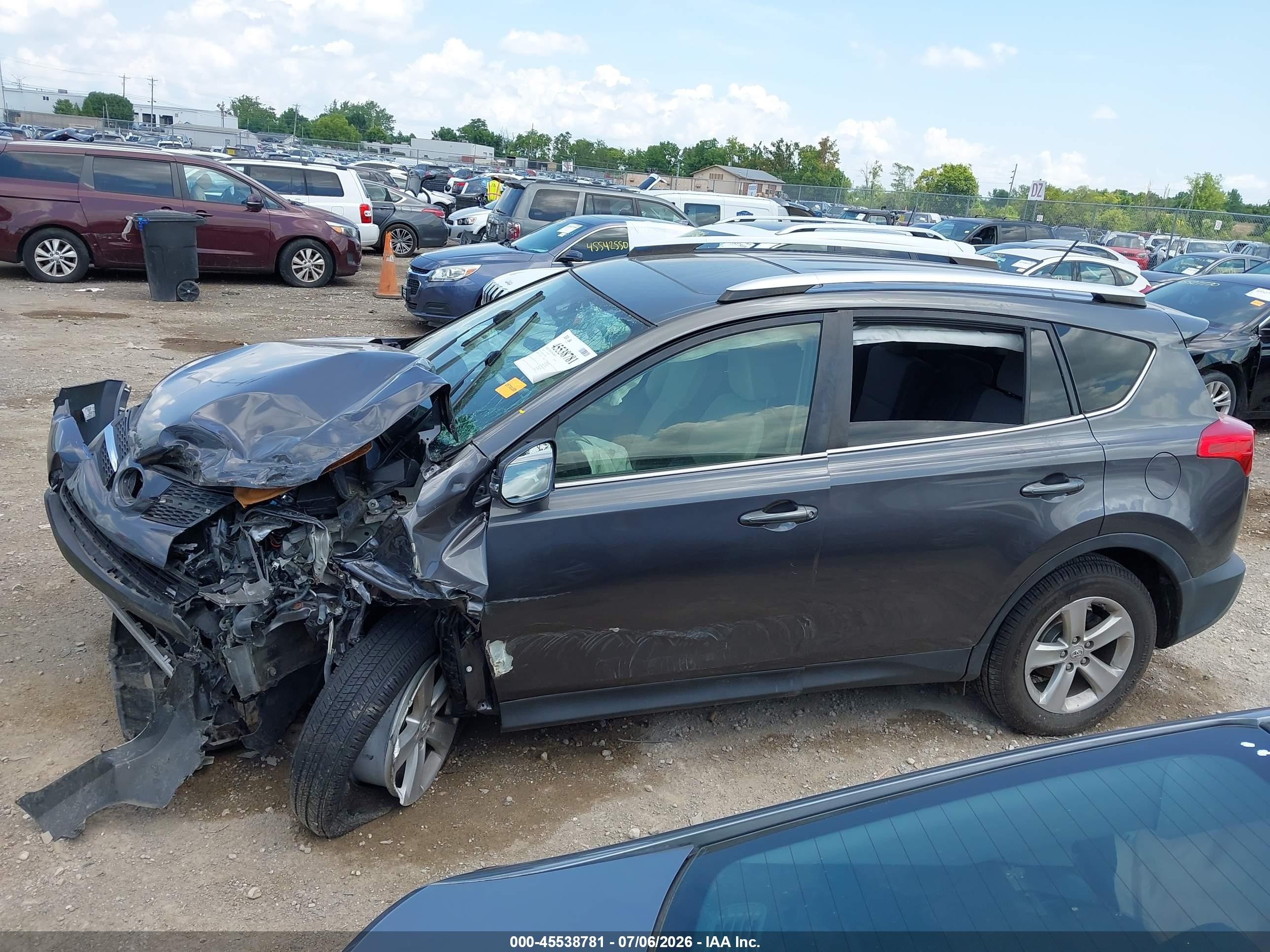 2014 Toyota Rav4 Xle Gray vin: JTMRFREV1EJ008902