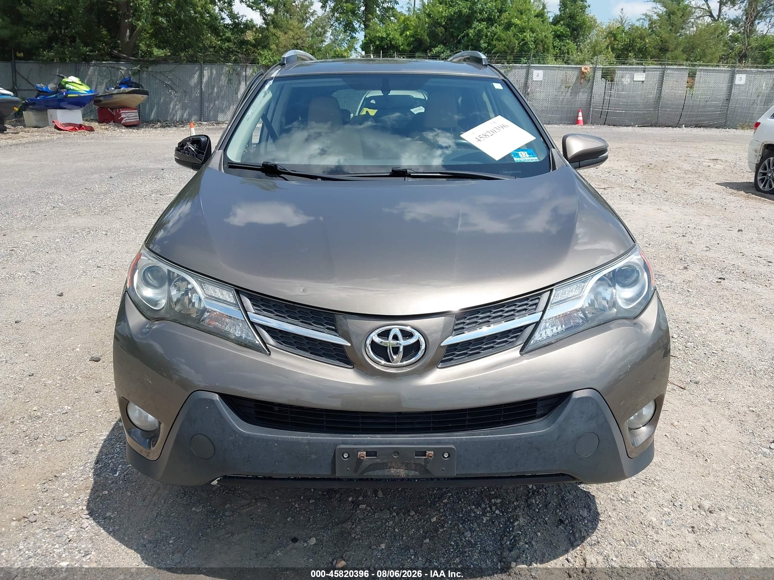 2015 Toyota Rav4 Xle Gray vin: JTMRFREV1FD102052