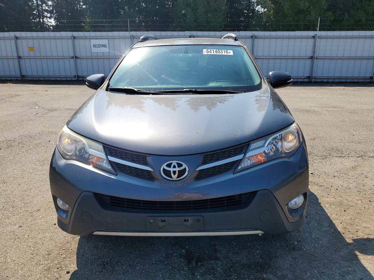 2015 Toyota Rav4 Xle Серый vin: JTMRFREV1FD120907
