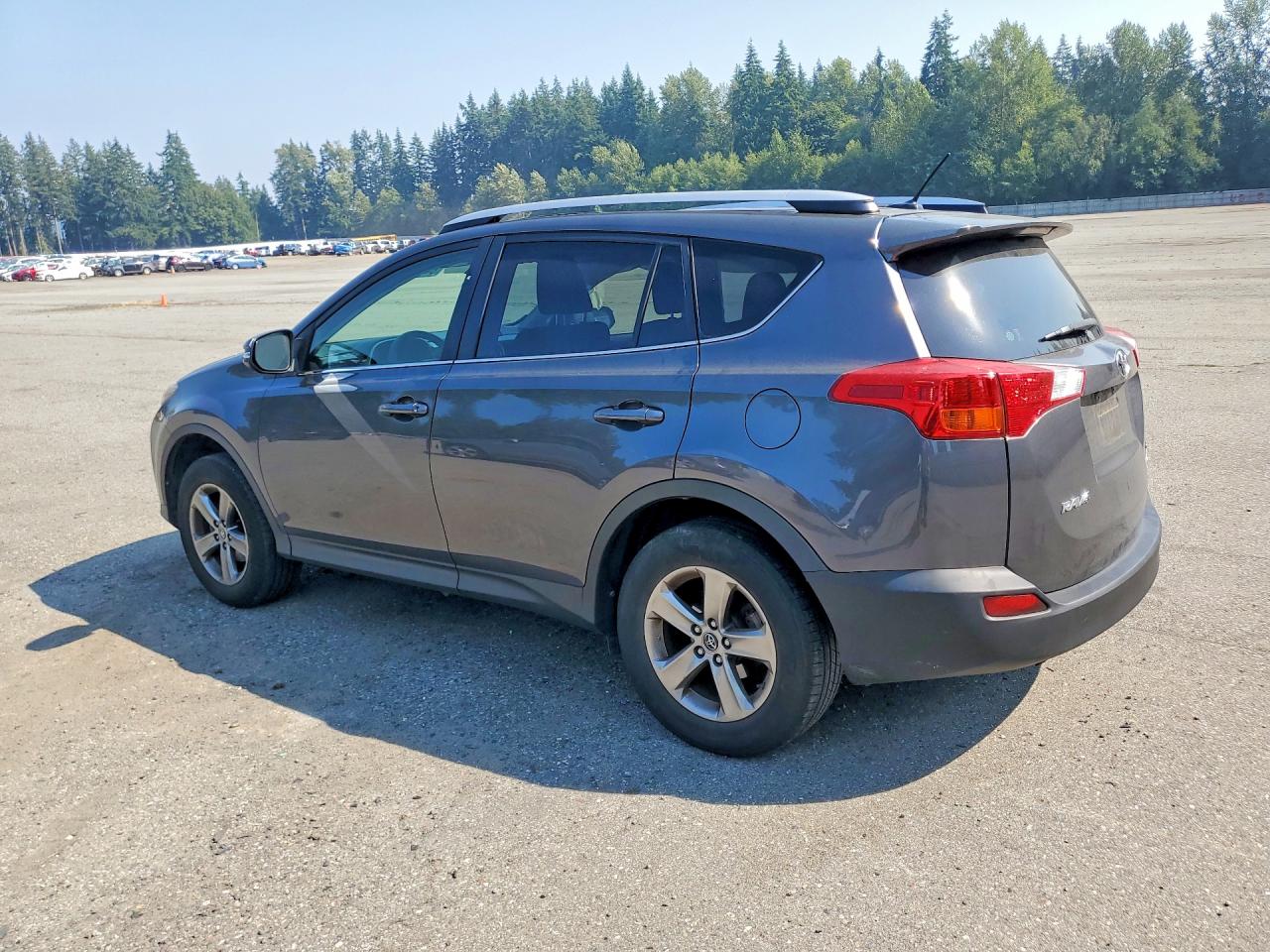 2015 Toyota Rav4 Xle Серый vin: JTMRFREV1FD120907