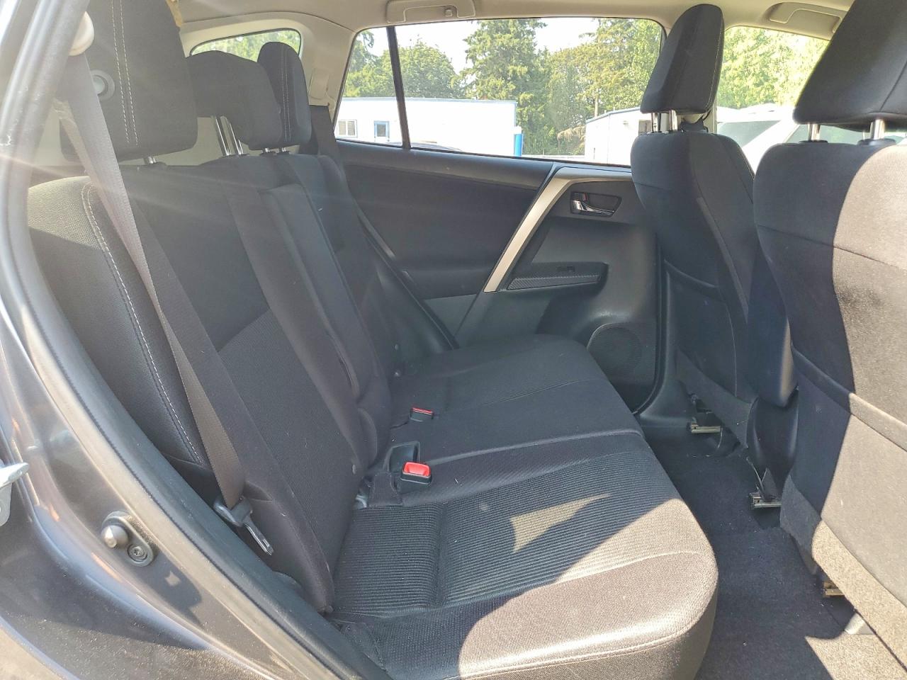2015 Toyota Rav4 Xle Серый vin: JTMRFREV1FD120907