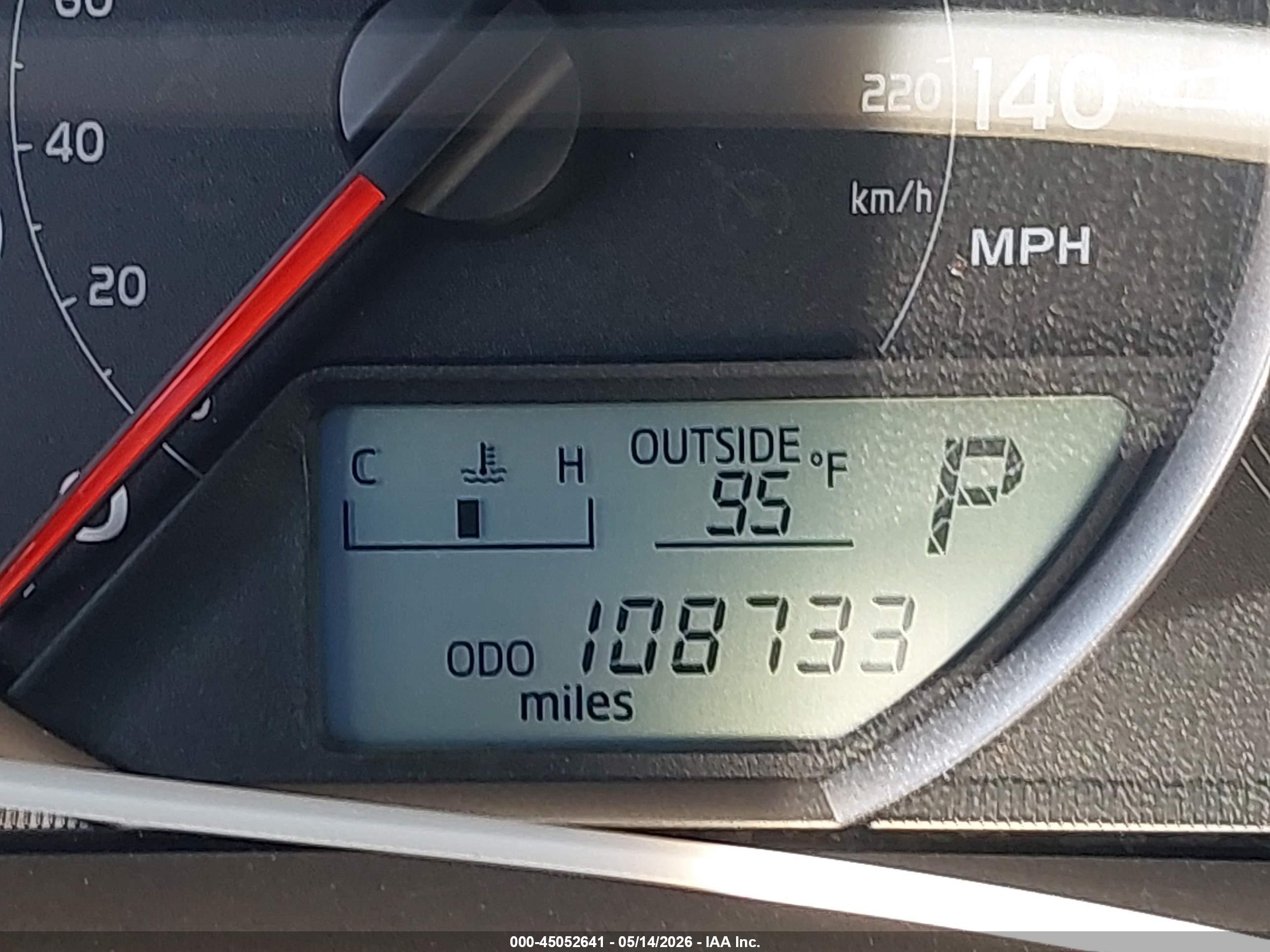 2015 Toyota Rav4 Xle Red vin: JTMRFREV1FD149744
