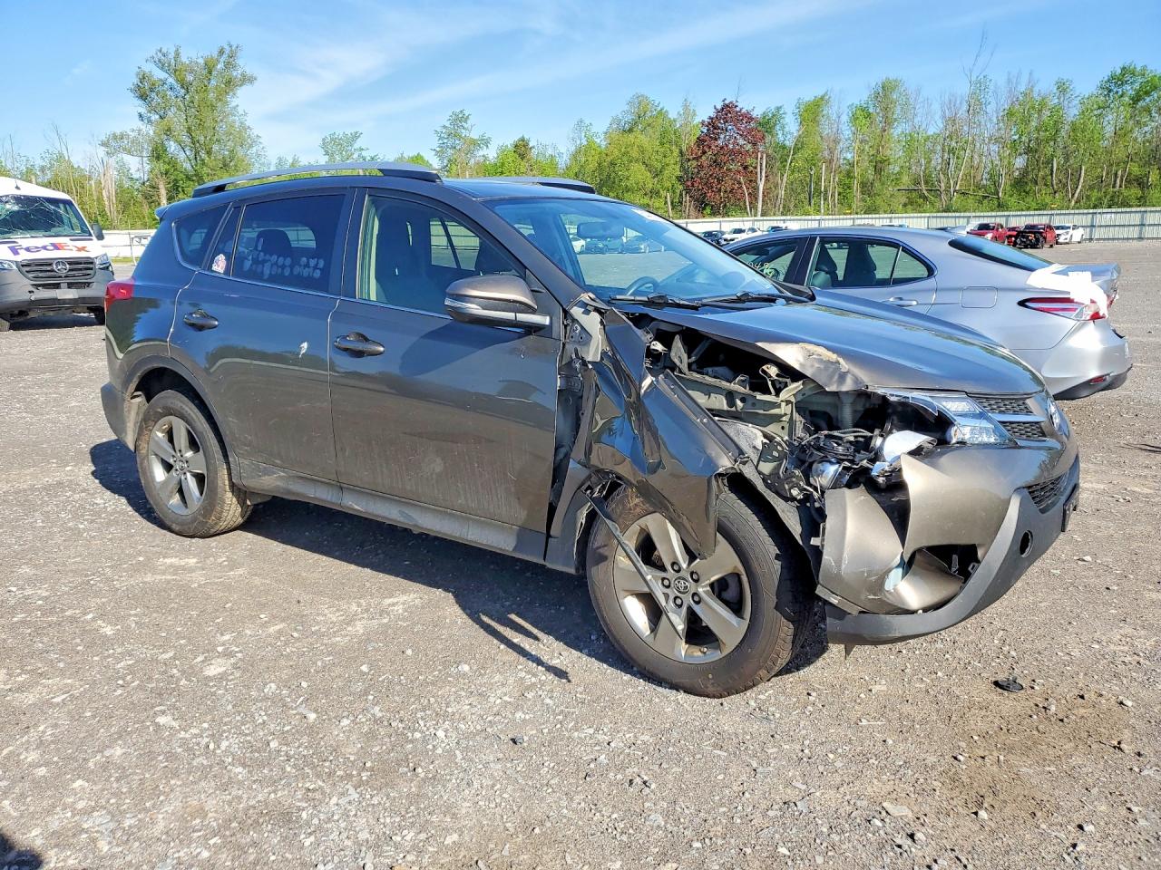 2015 Toyota Rav4 Xle Желто-коричневый vin: JTMRFREV1FD157844