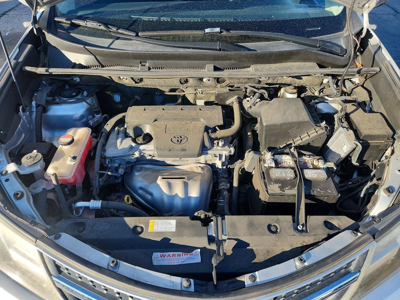 2015 Toyota Rav4 Xle Silver vin: JTMRFREV1FD159853