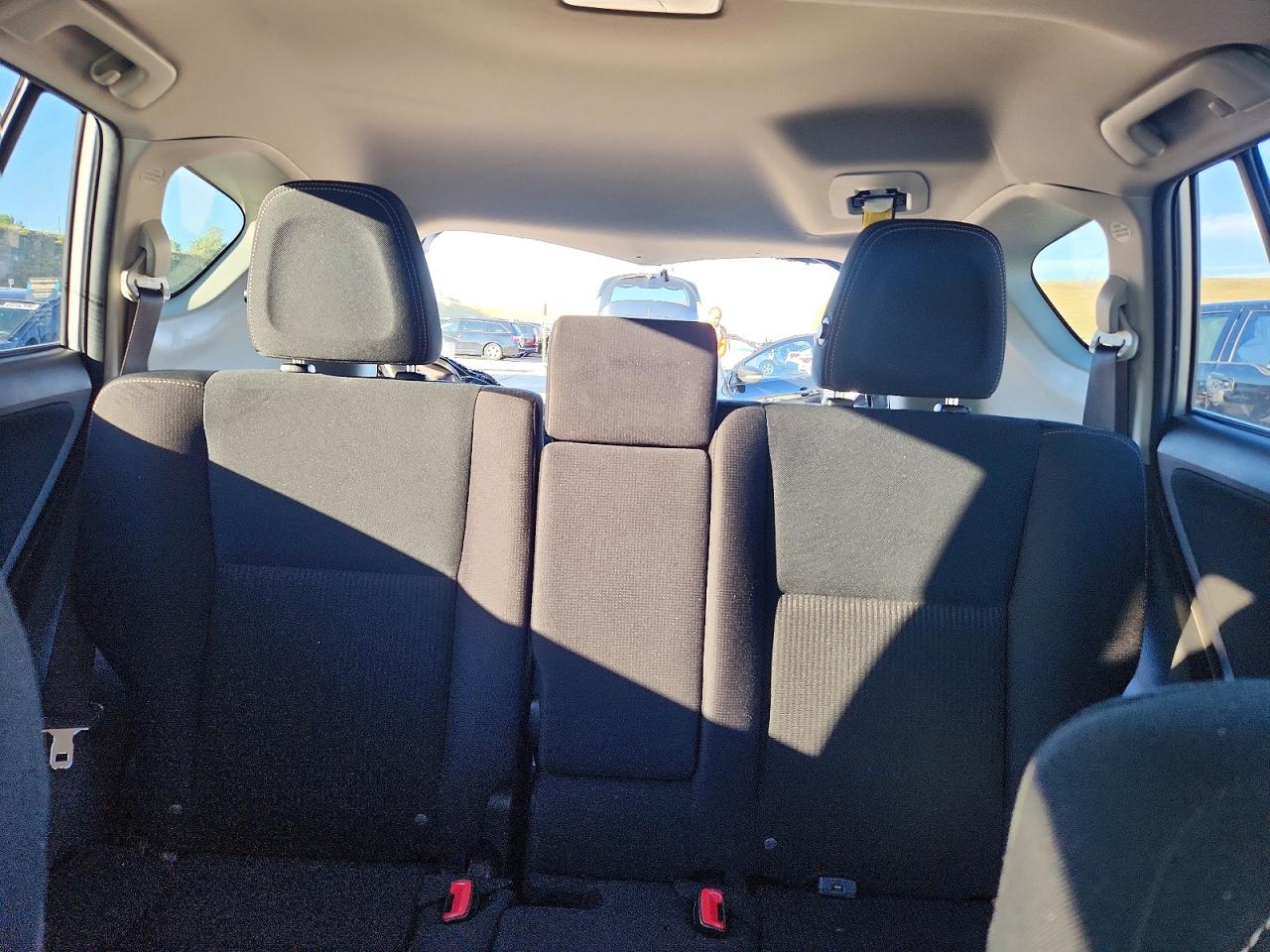 2015 Toyota Rav4 Xle Silver vin: JTMRFREV1FD159853