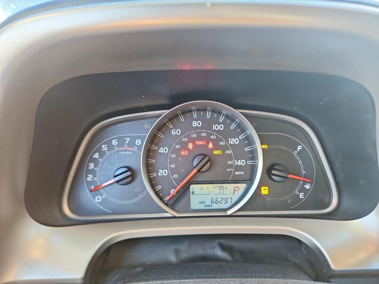 2015 Toyota Rav4 Xle Silver vin: JTMRFREV1FD159853