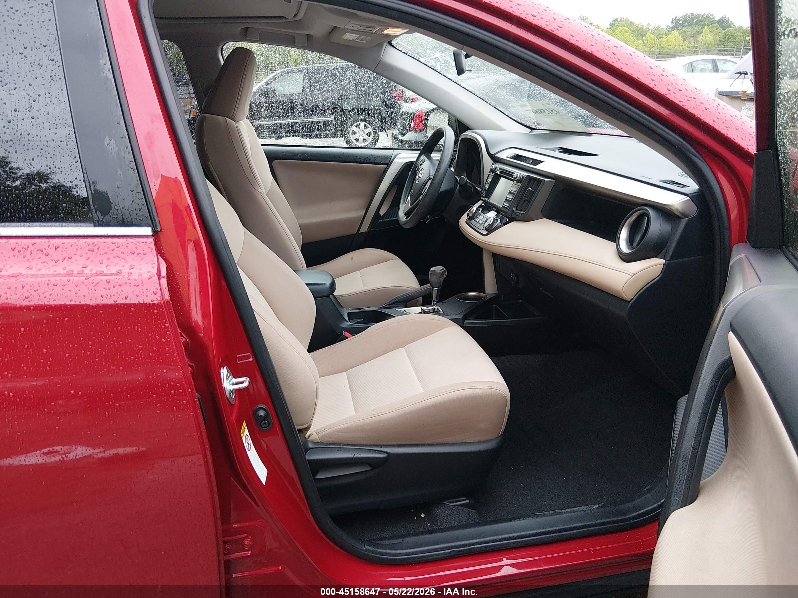 2015 Toyota Rav4 Xle Red vin: JTMRFREV1FJ036829