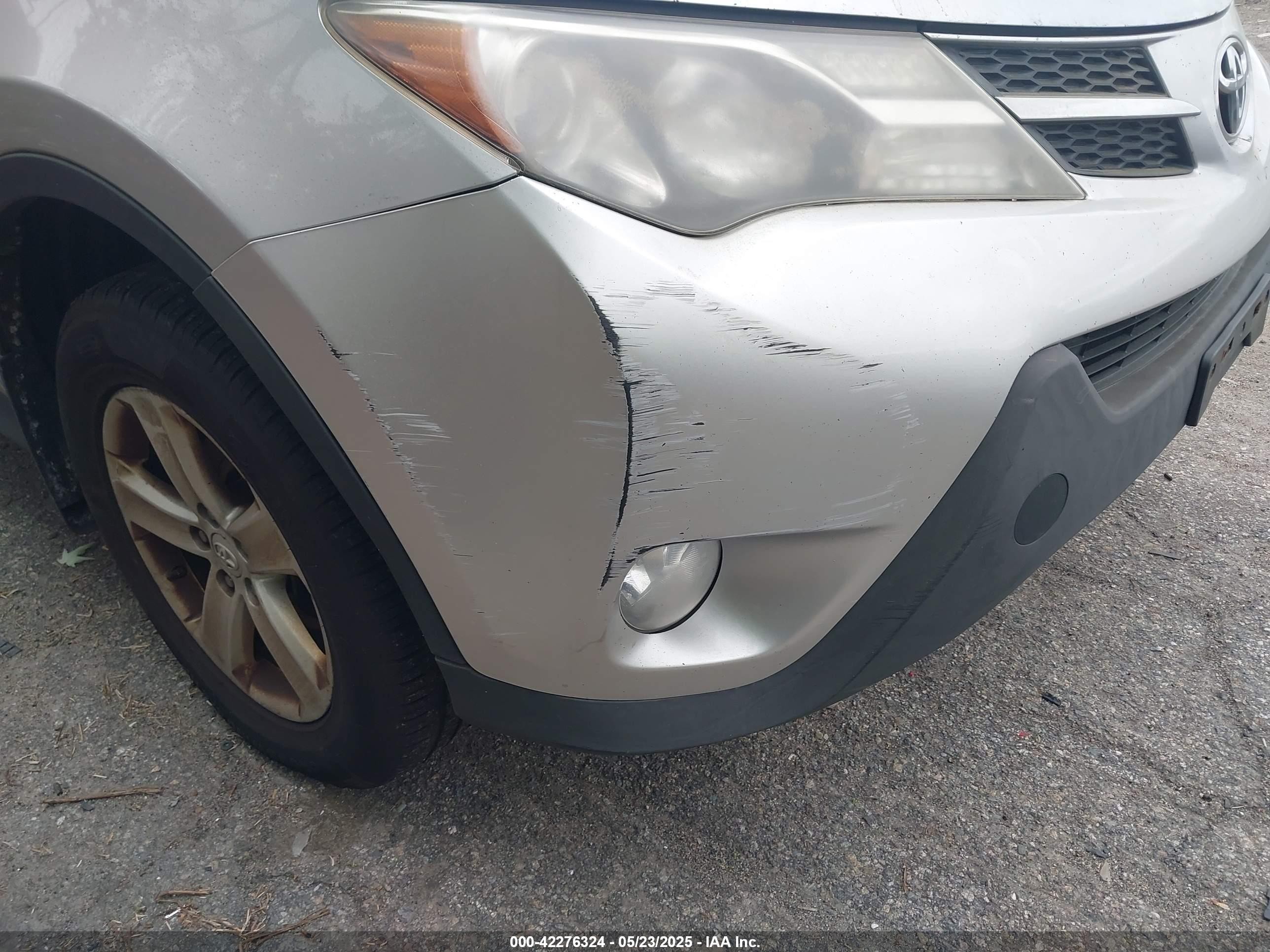 2013 Toyota Rav4 Xle Silver vin: JTMRFREV2D5026834
