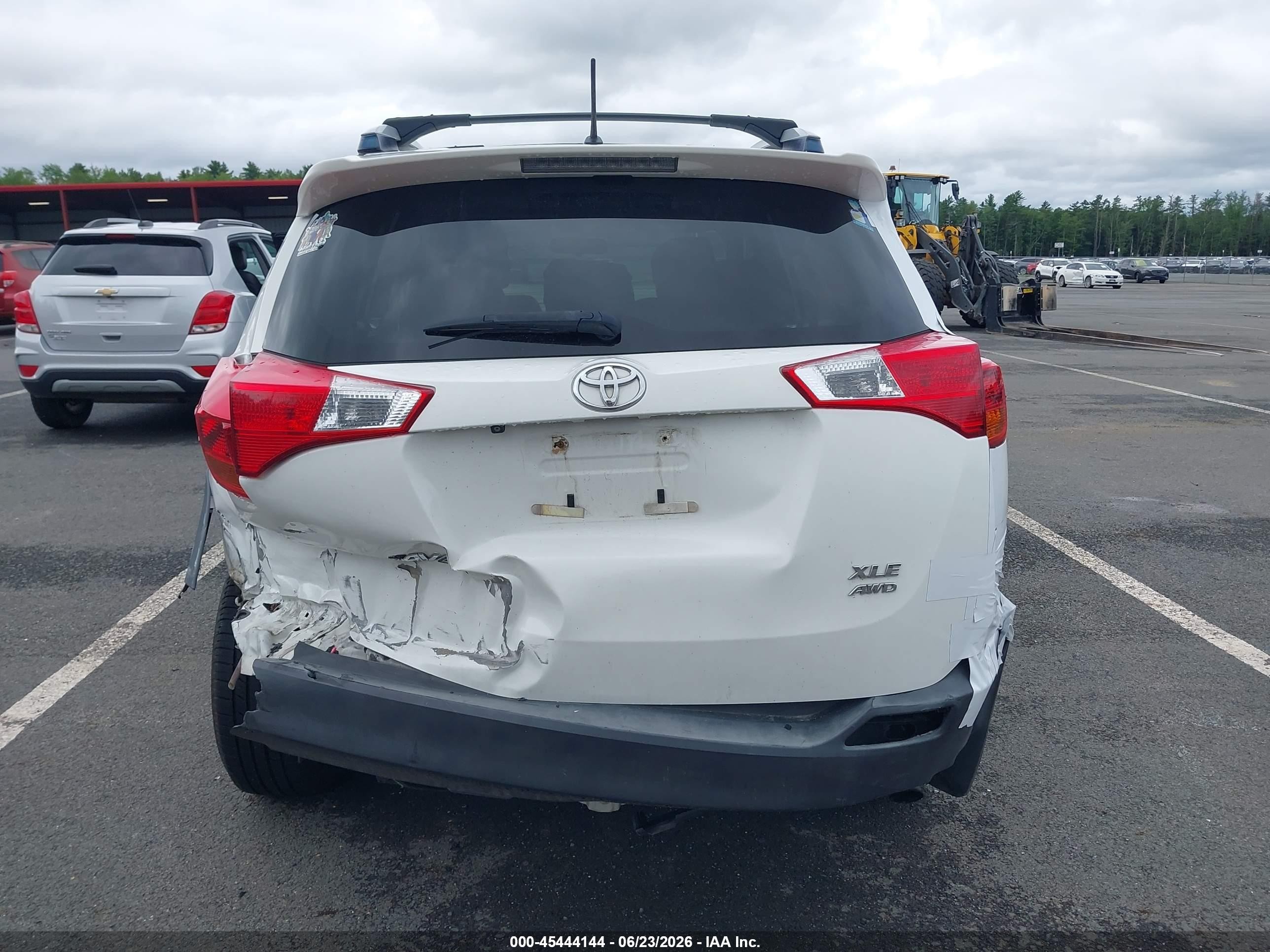 2013 Toyota Rav4 Xle White vin: JTMRFREV2DD006797