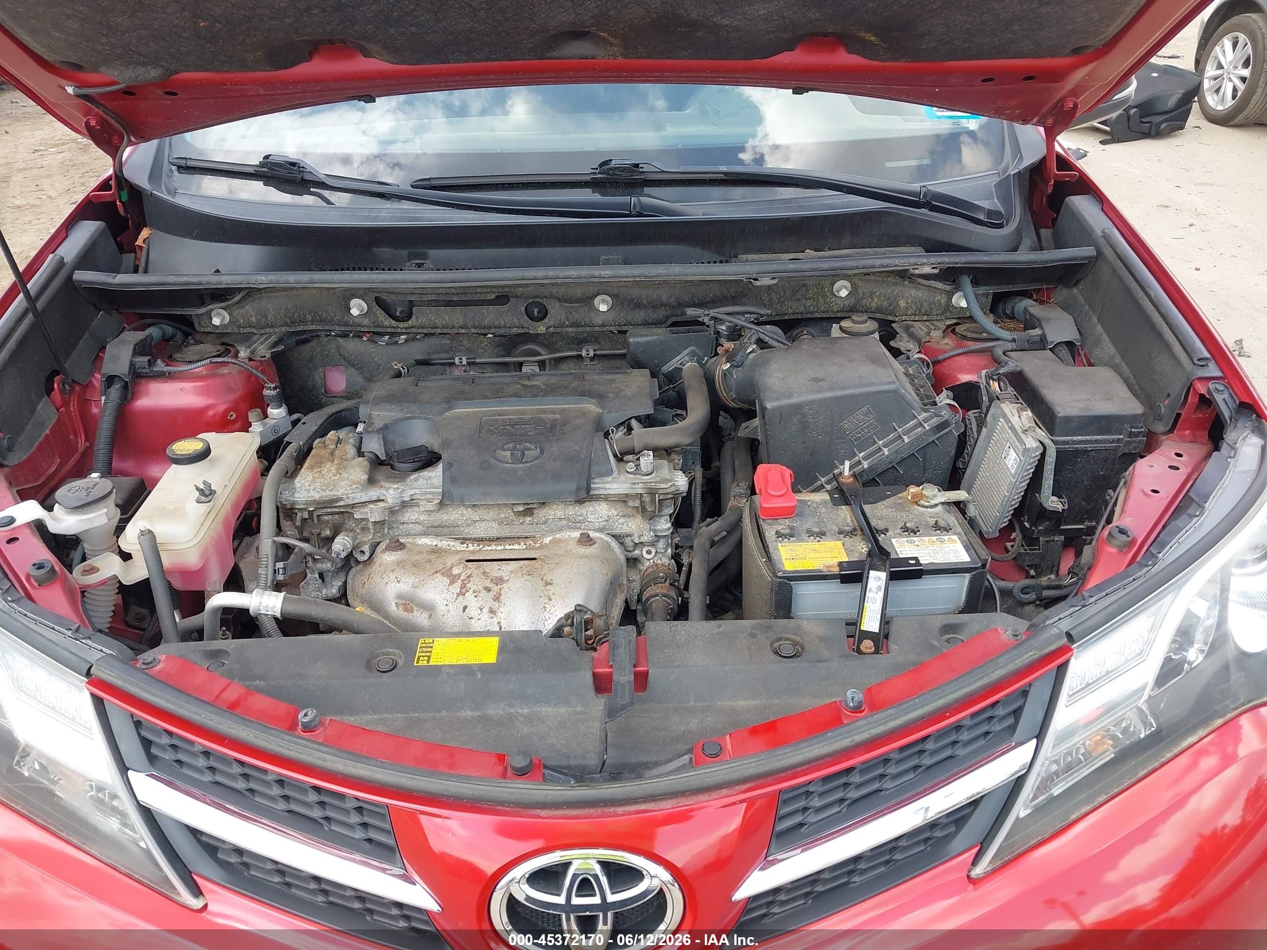 2013 Toyota Rav4 Xle Красный vin: JTMRFREV2DD013961