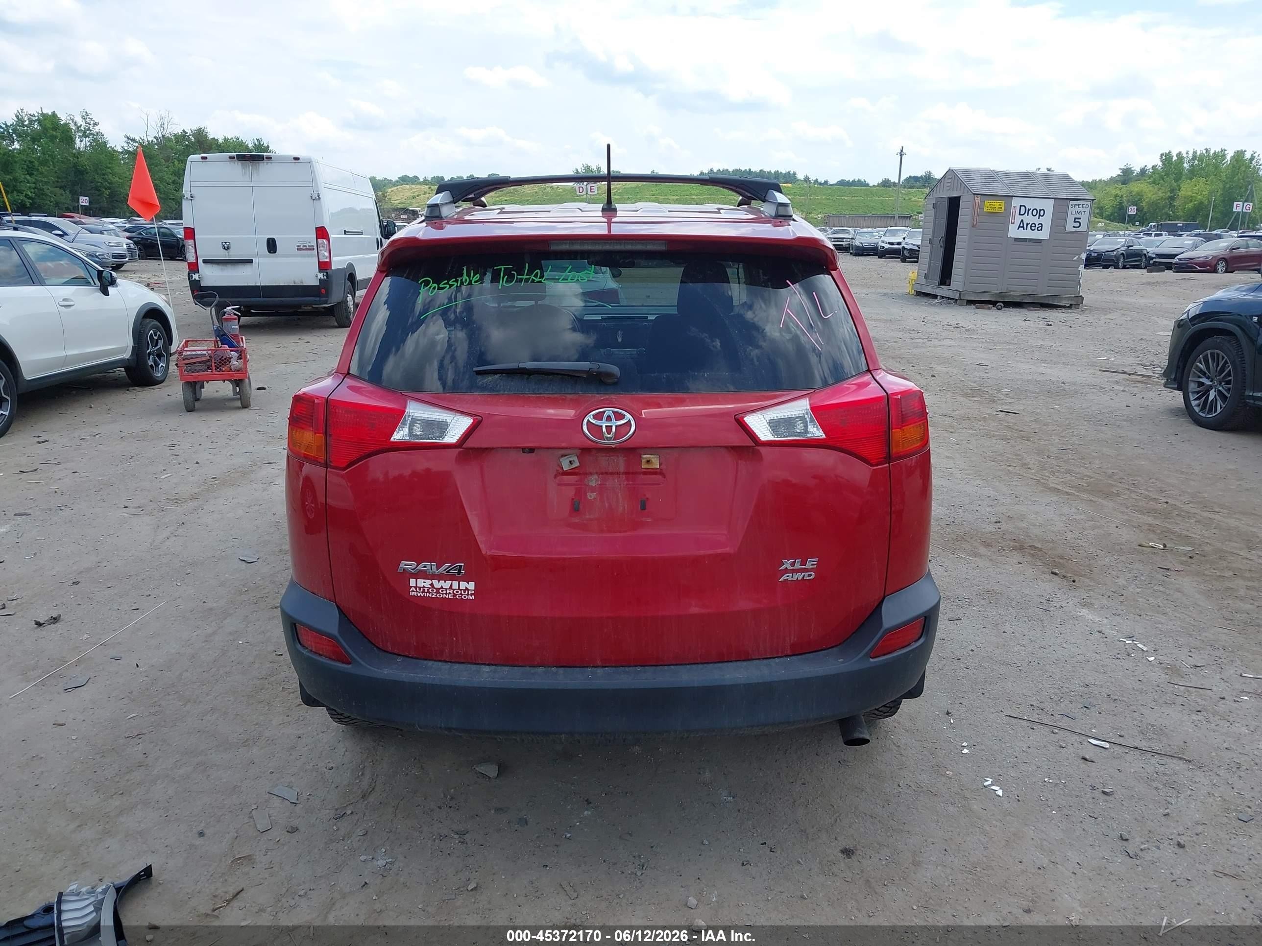 2013 Toyota Rav4 Xle Красный vin: JTMRFREV2DD013961