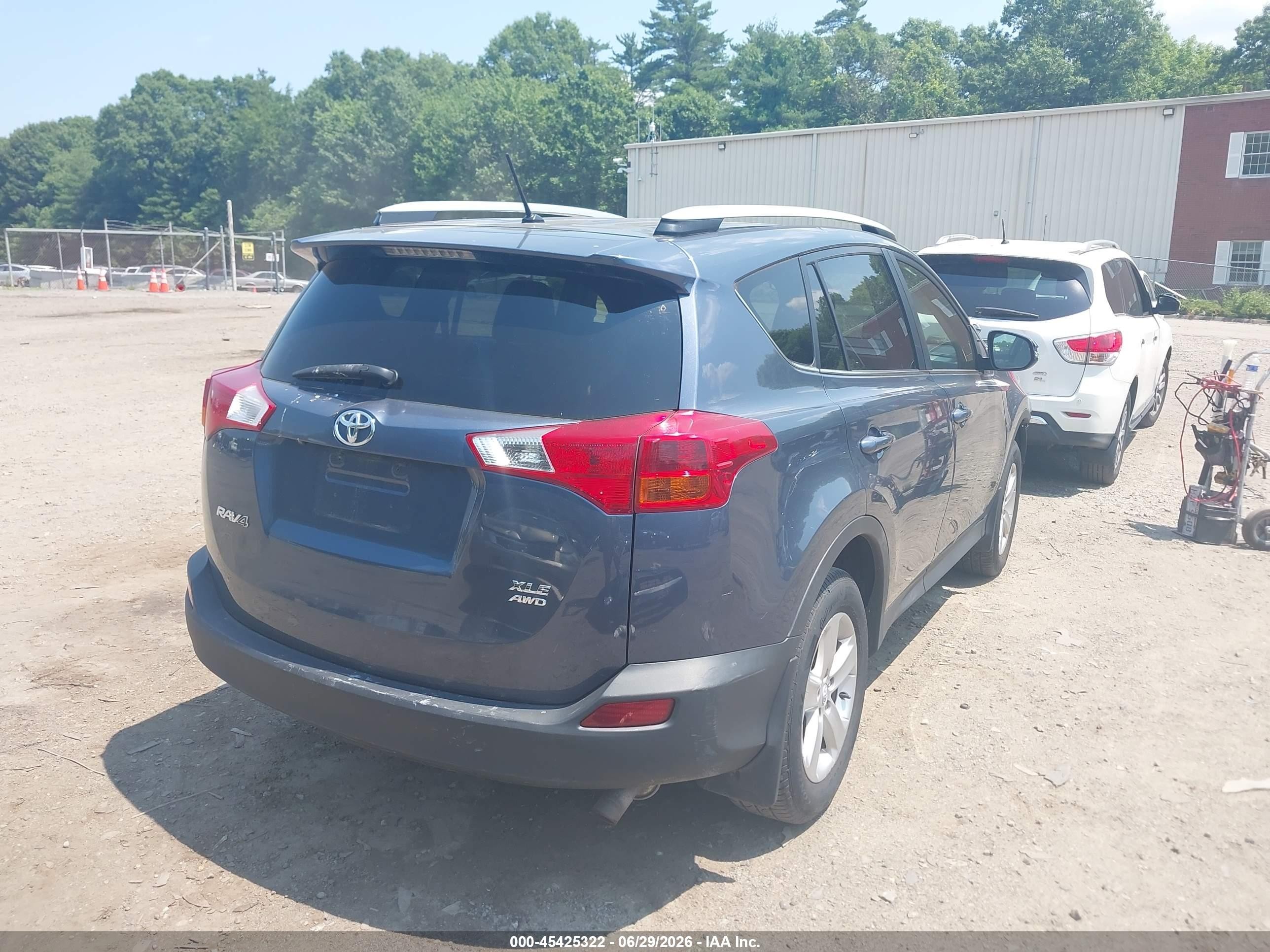 2013 Toyota Rav4 Xle Light Blue vin: JTMRFREV2DD015032