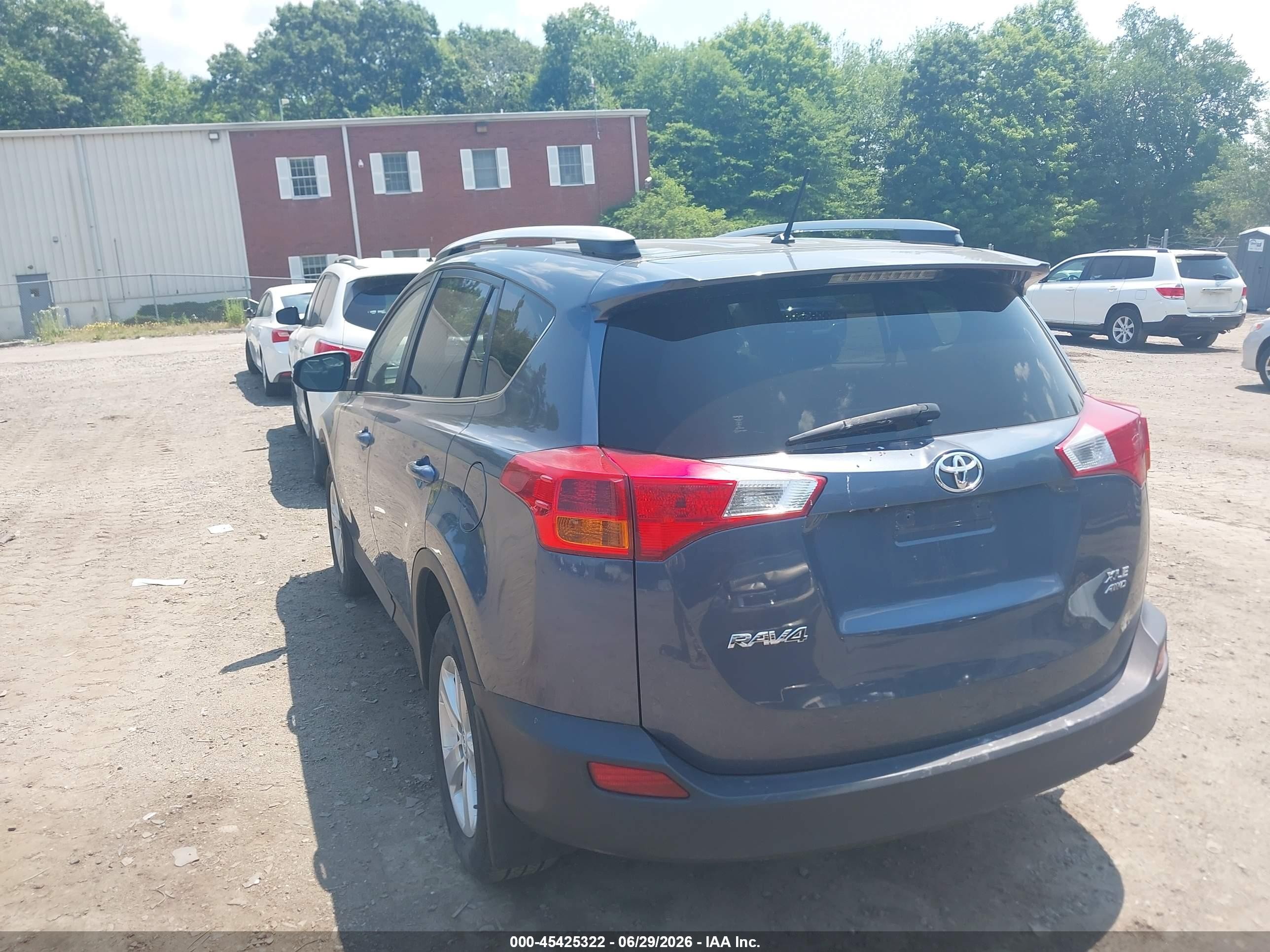 2013 Toyota Rav4 Xle Light Blue vin: JTMRFREV2DD015032