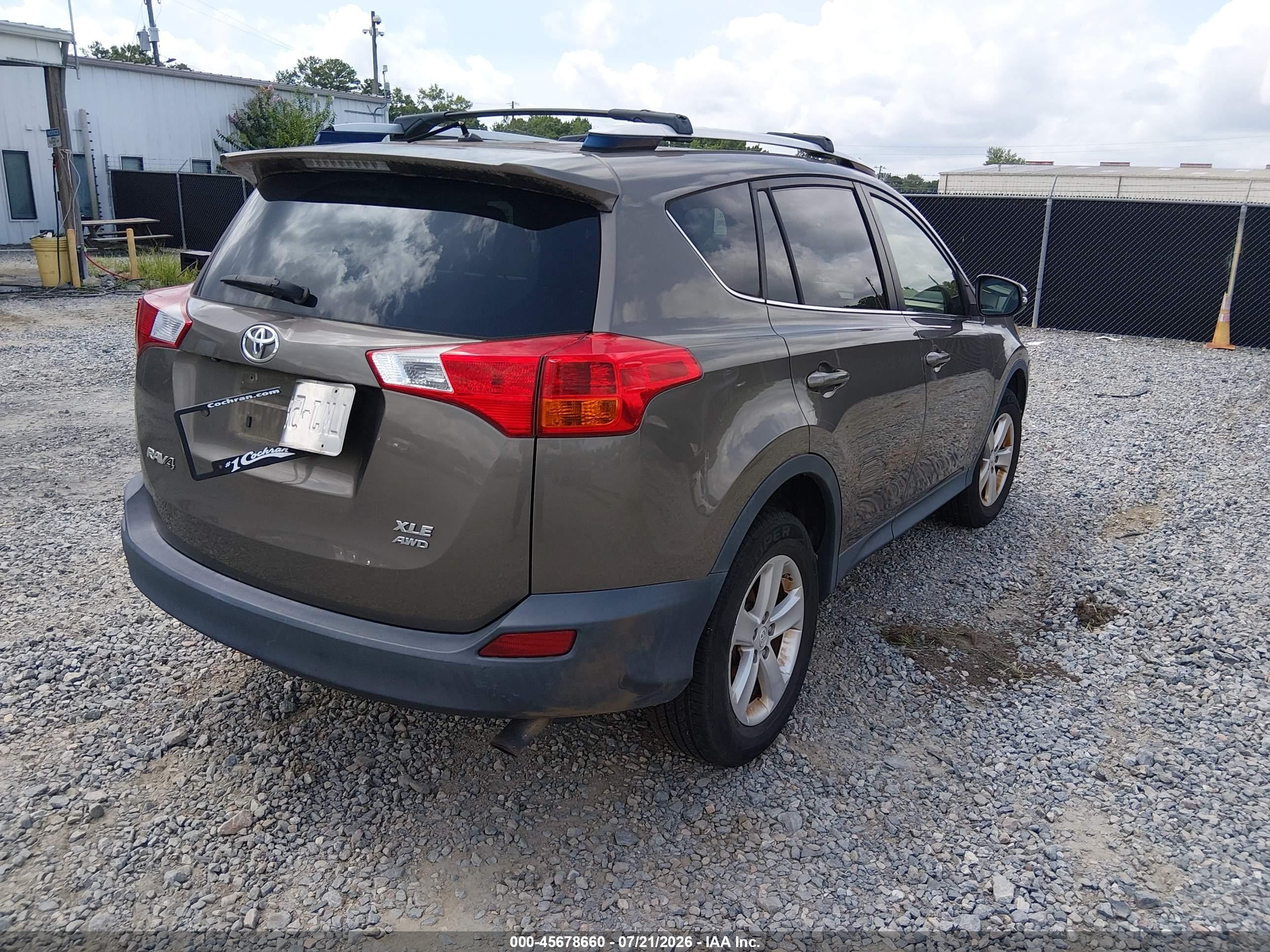 2013 Toyota Rav4 Xle Коричневый vin: JTMRFREV2DD028380