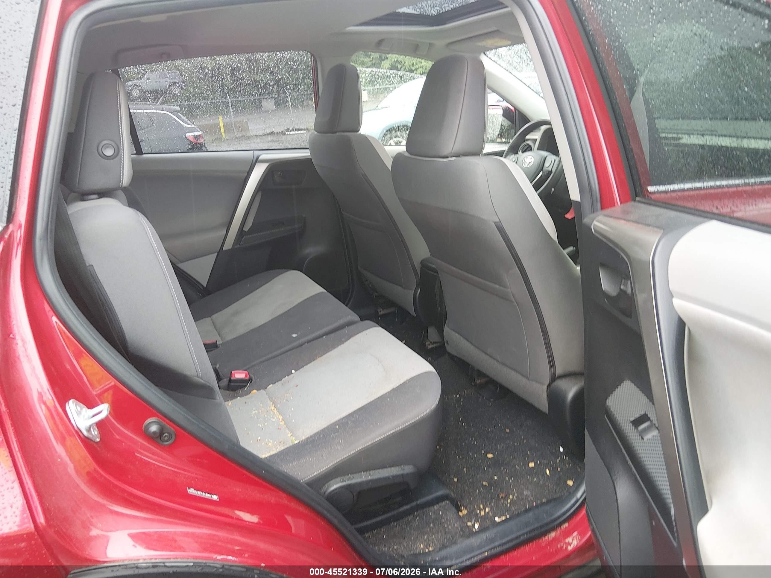 2013 Toyota Rav4 Xle Red vin: JTMRFREV2DD038231