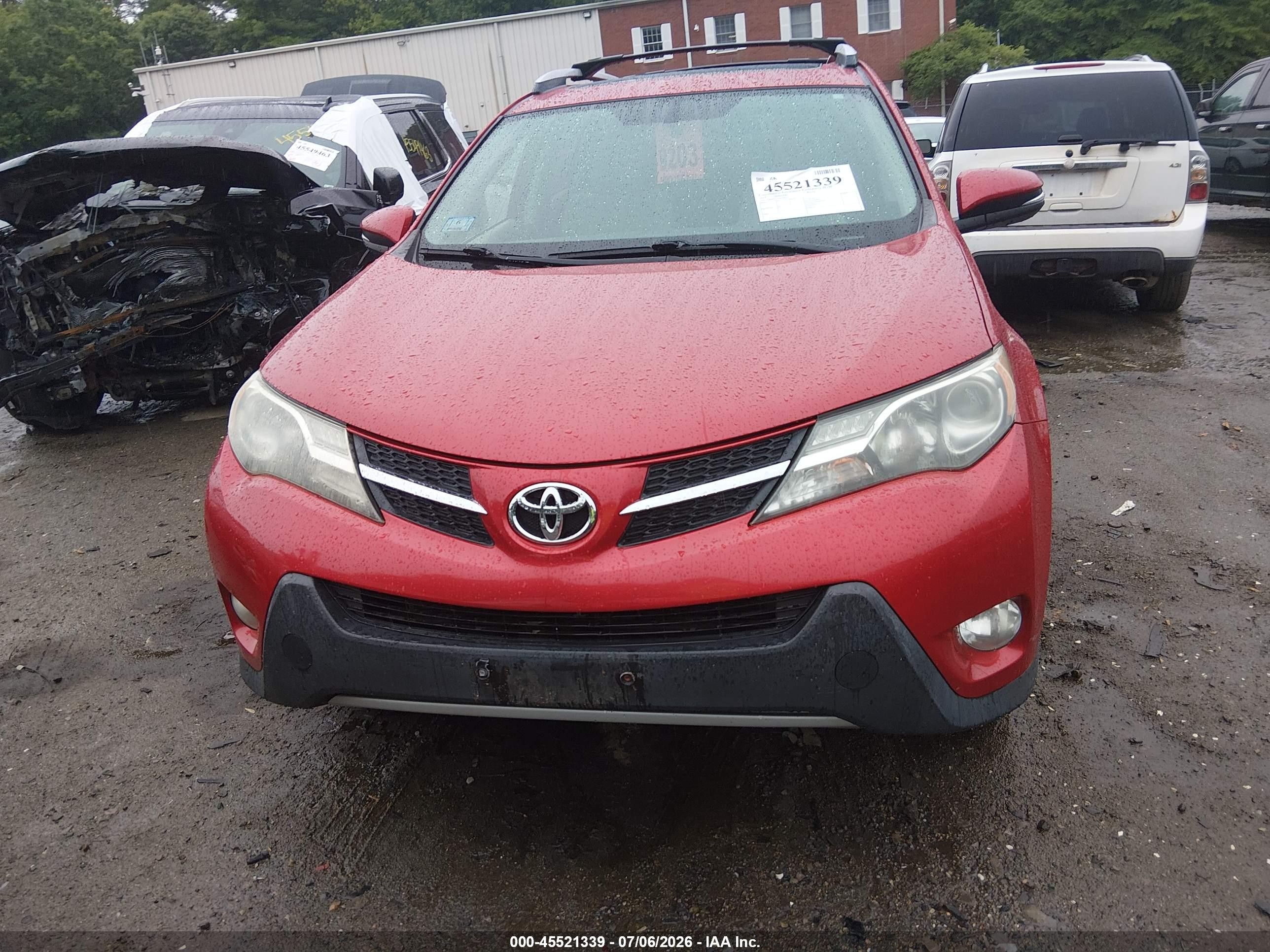 2013 Toyota Rav4 Xle Red vin: JTMRFREV2DD038231