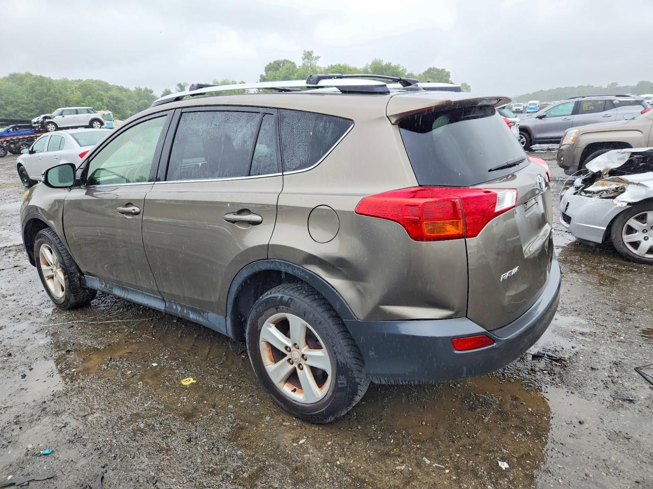 2014 Toyota Rav4 Xle Brown vin: JTMRFREV2ED066015