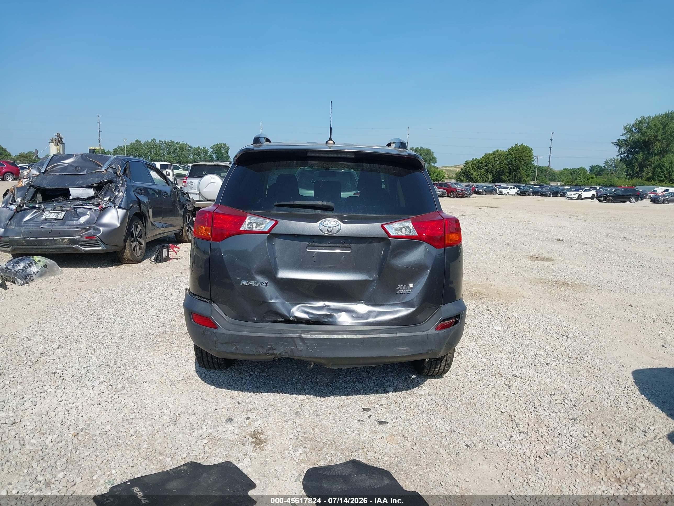 2015 Toyota Rav4 Xle Green vin: JTMRFREV2FD115408