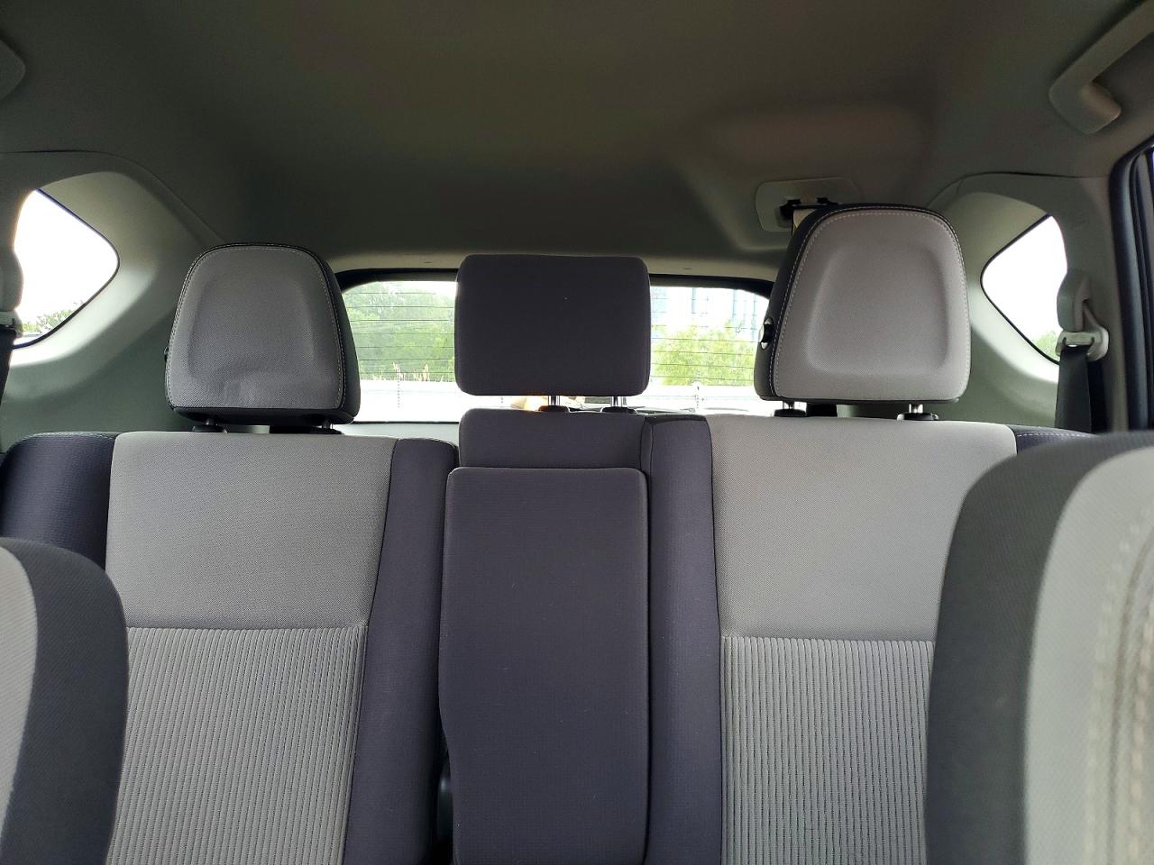 2015 Toyota Rav4 Xle Gray vin: JTMRFREV2FD129759