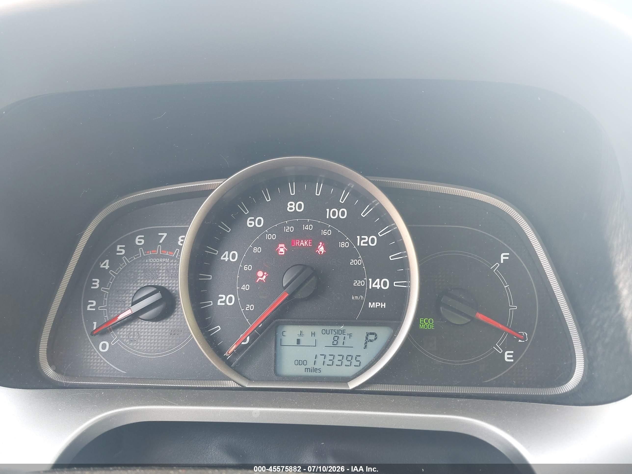 2015 Toyota Rav4 Xle Gray vin: JTMRFREV2FJ027539