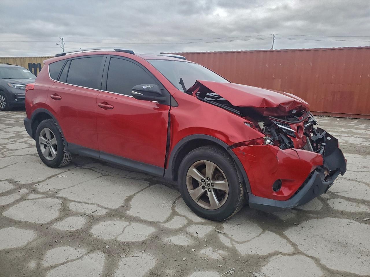 2015 Toyota Rav4 Xle Красный vin: JTMRFREV2FJ050559