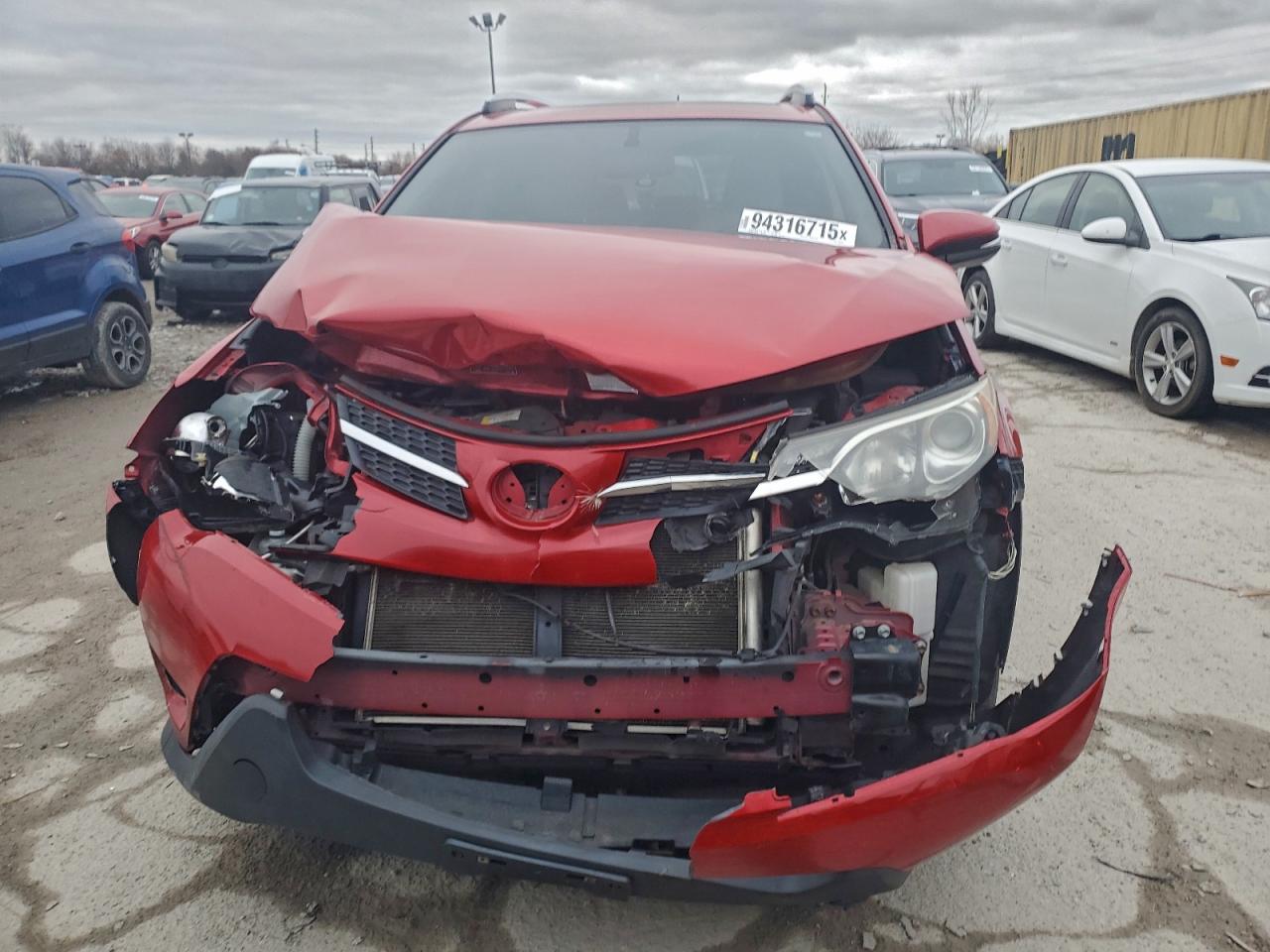 2015 Toyota Rav4 Xle Красный vin: JTMRFREV2FJ050559