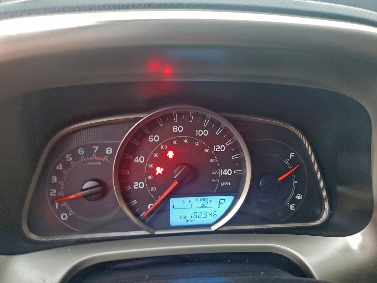 2015 Toyota Rav4 Xle Красный vin: JTMRFREV2FJ050559