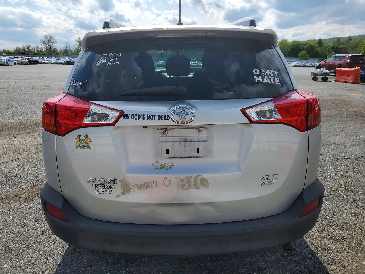2013 Toyota Rav4 Xle Silver vin: JTMRFREV3D5000498