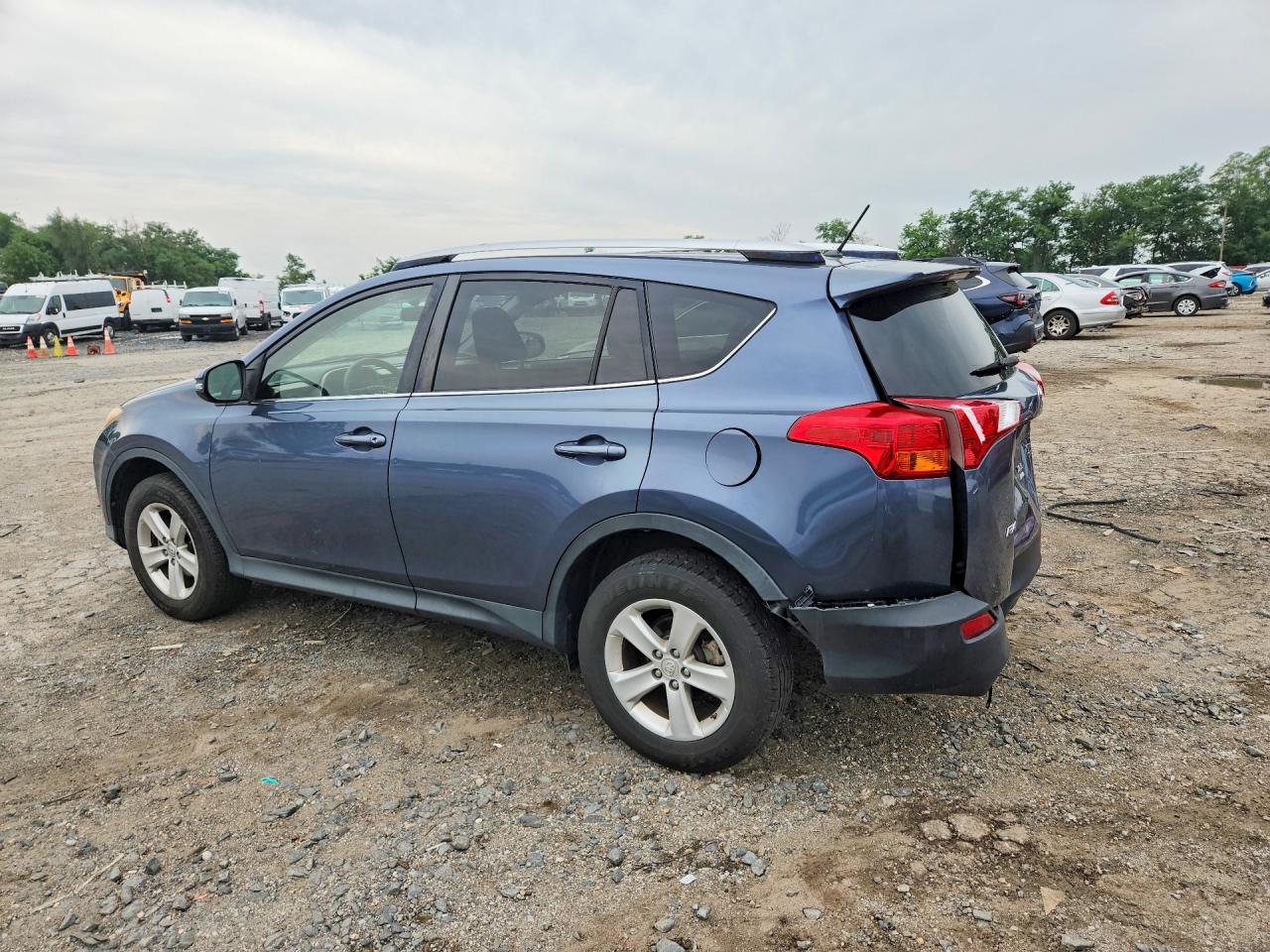 2013 Toyota Rav4 Xle Blue vin: JTMRFREV3D5017446