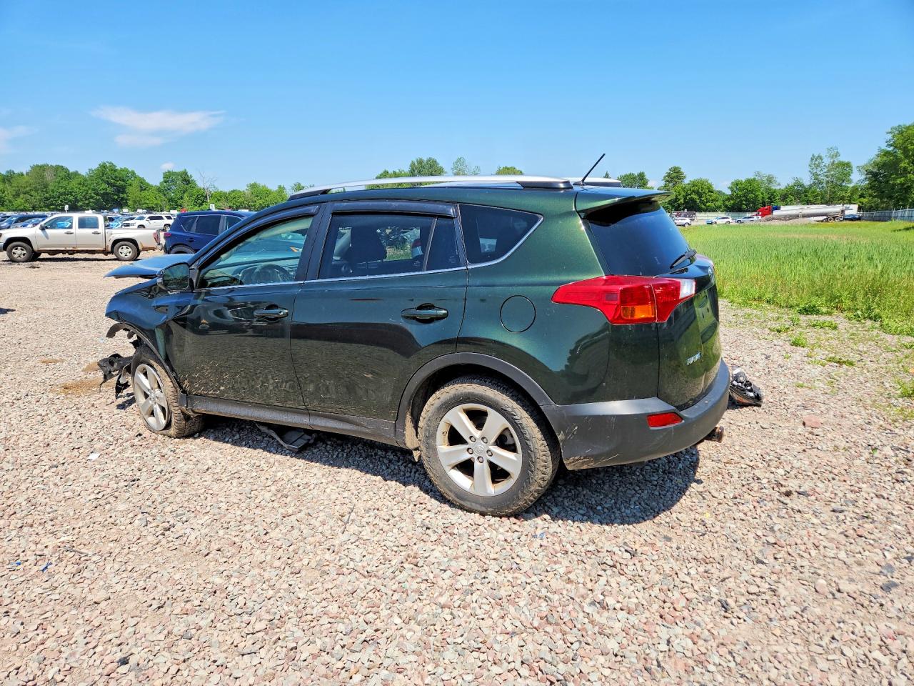 2013 Toyota Rav4 Xle Зеленый vin: JTMRFREV3DD025584