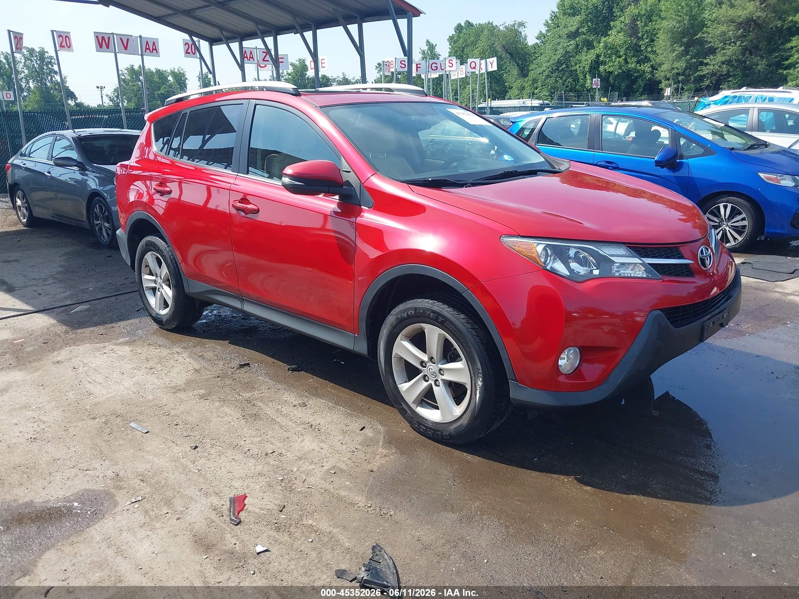 2013 Toyota Rav4 Xle Red vin: JTMRFREV3DD029800