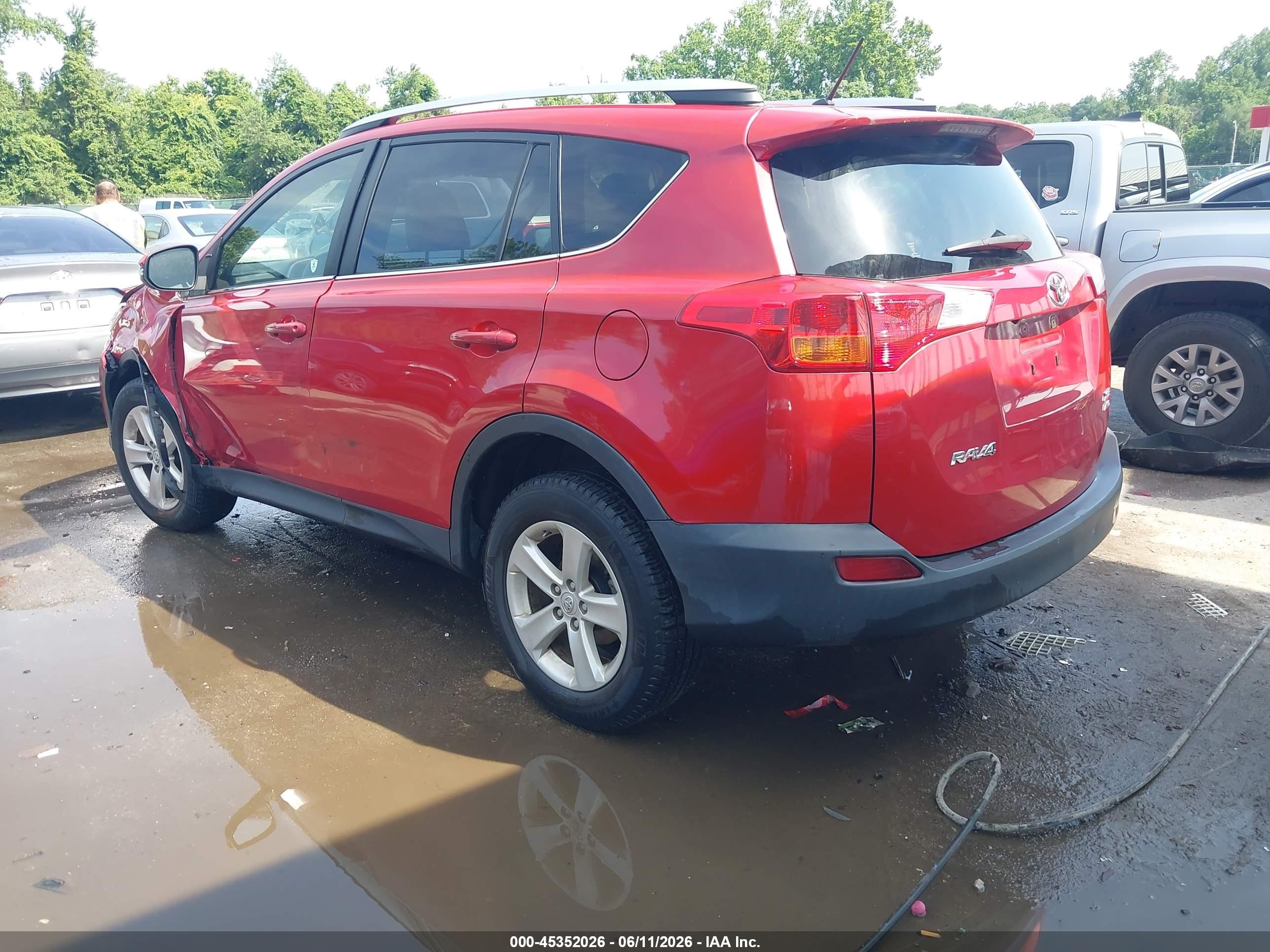 2013 Toyota Rav4 Xle Red vin: JTMRFREV3DD029800