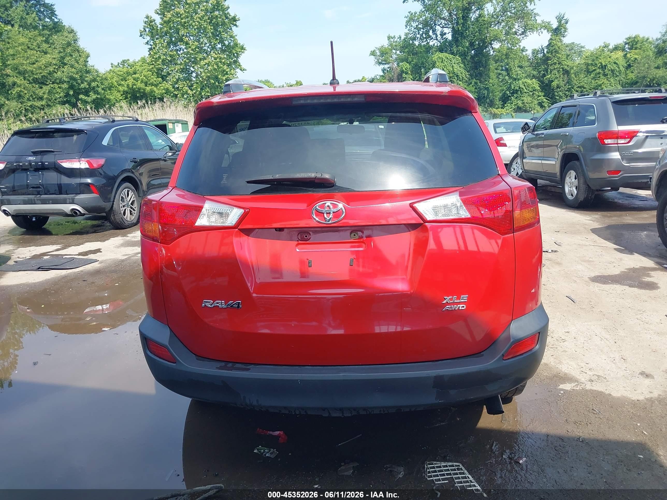 2013 Toyota Rav4 Xle Red vin: JTMRFREV3DD029800