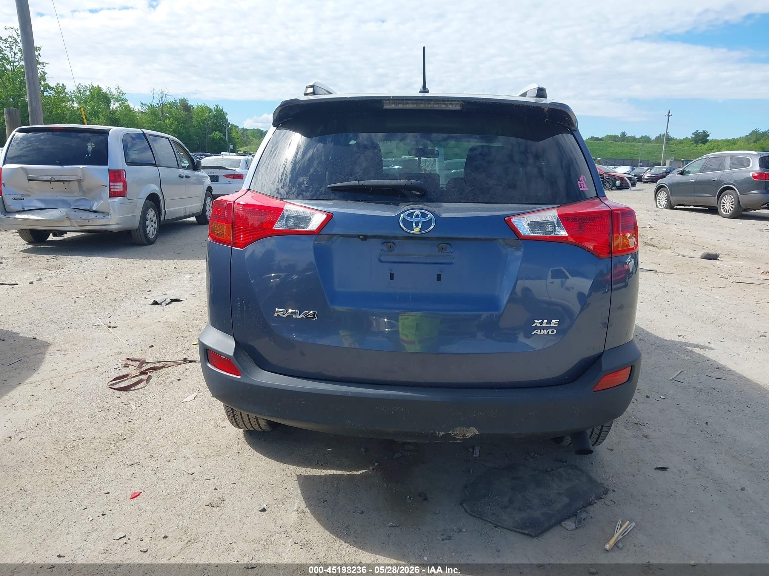 2013 Toyota Rav4 Xle Blue vin: JTMRFREV3DD032518